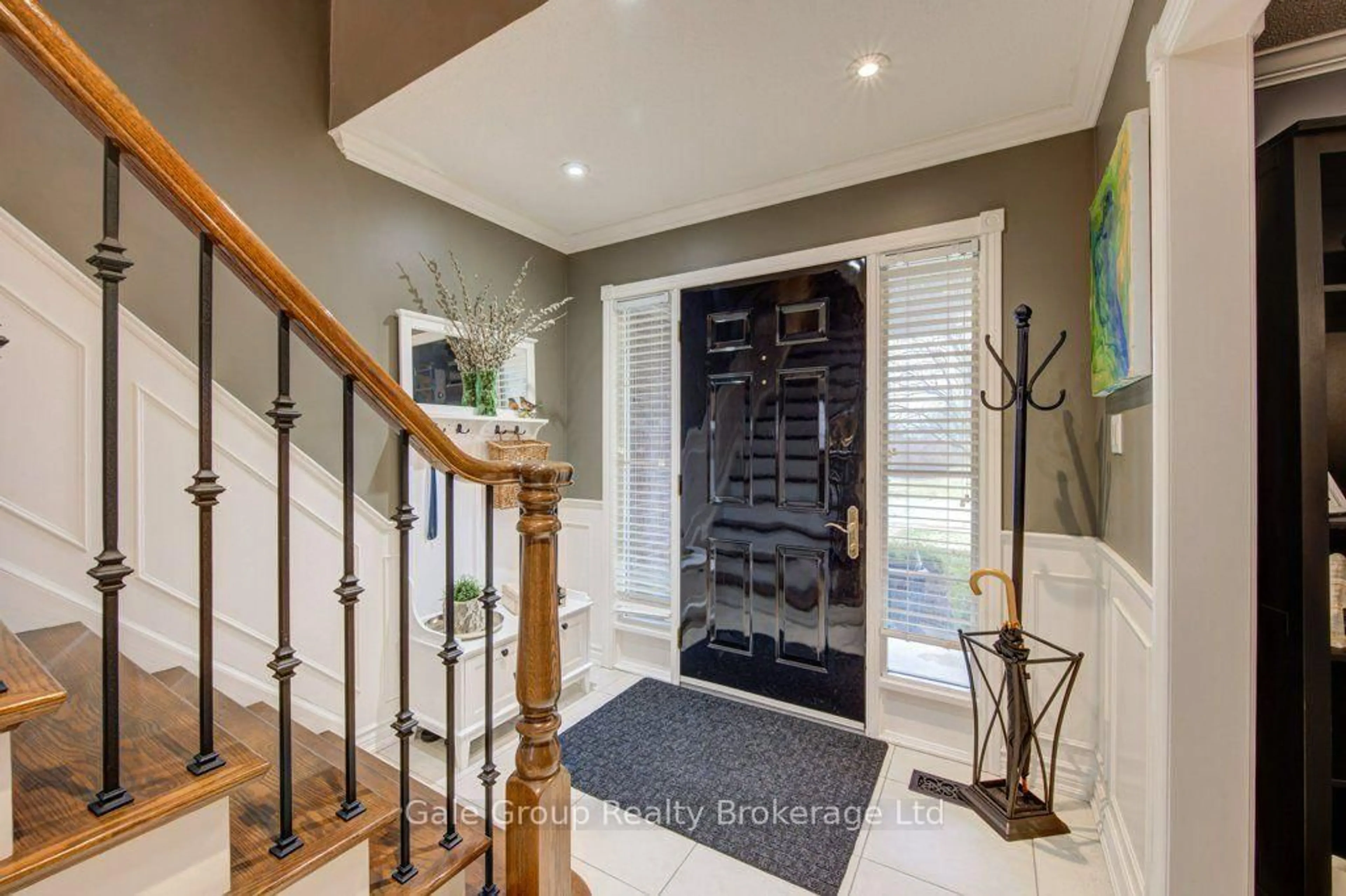 Indoor entryway for 24 Van Norman Dr, Tillsonburg Ontario N4G 4S2