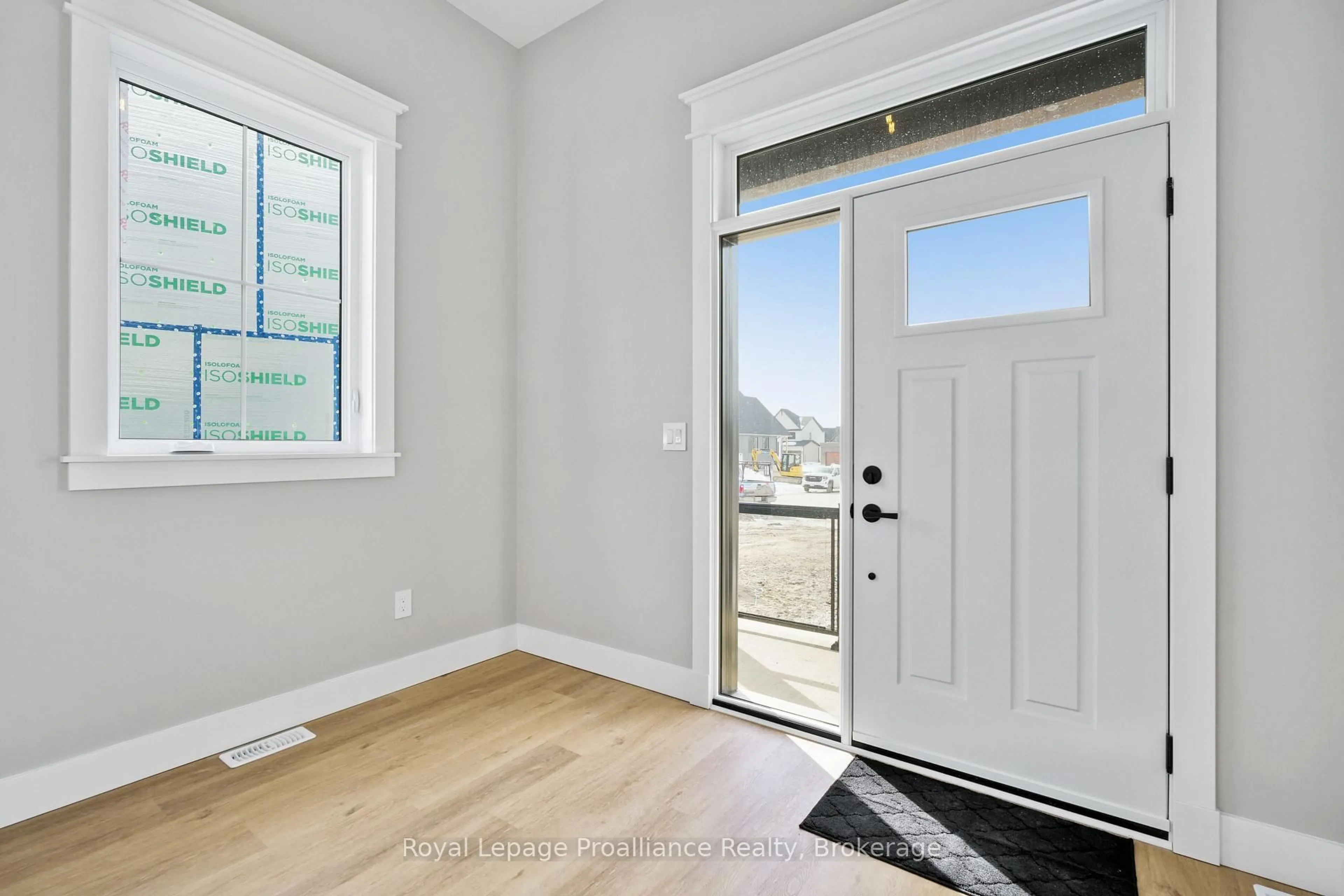 Indoor entryway for 2 Merriman Crt, Cramahe Ontario K0K 1S0