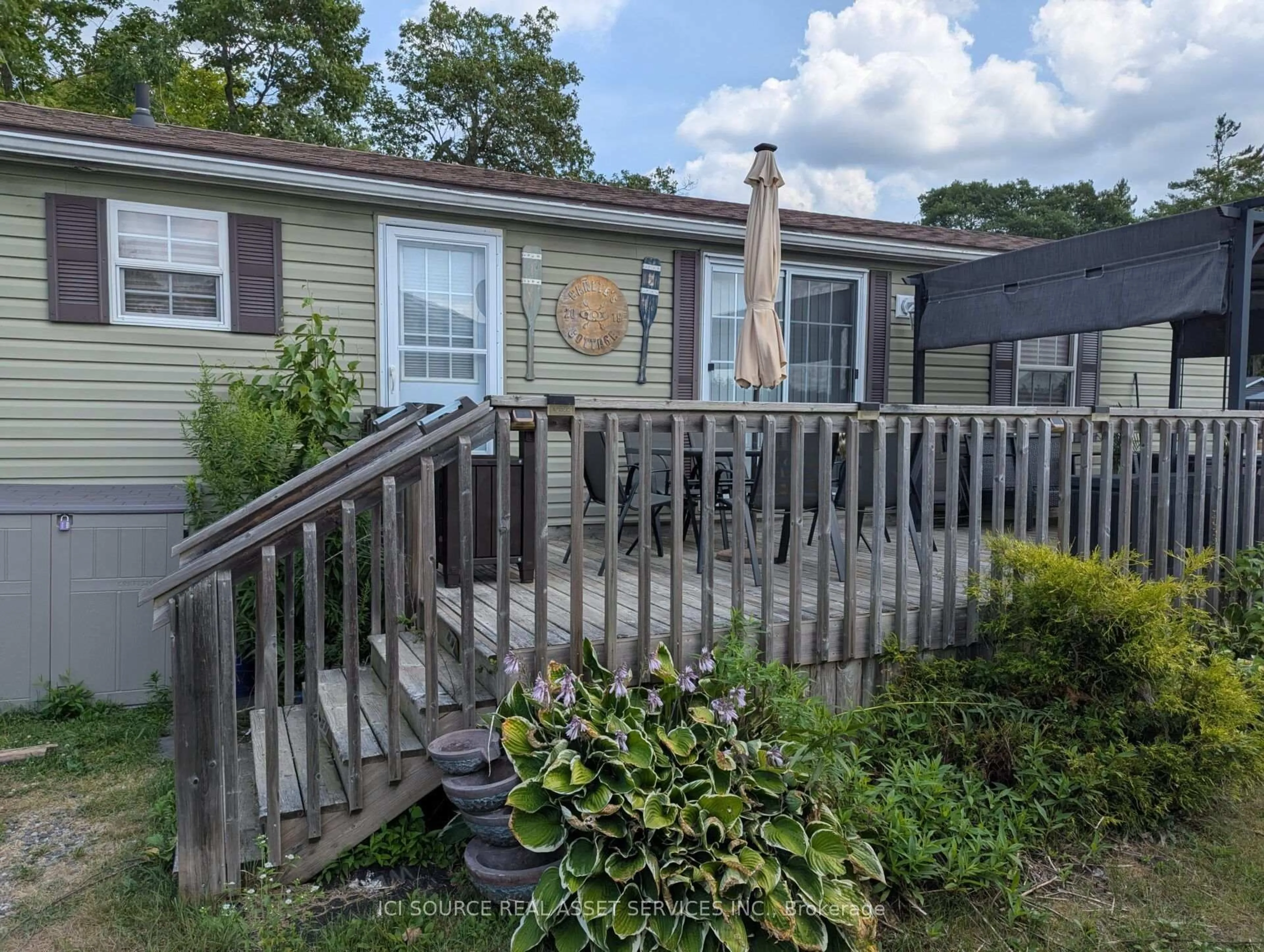 A pic from outside/outdoor area/front of a property/back of a property/a pic from drone, street for 1336 S Morrison Lake Rd #MWLB03, Gravenhurst Ontario P0E 1G0