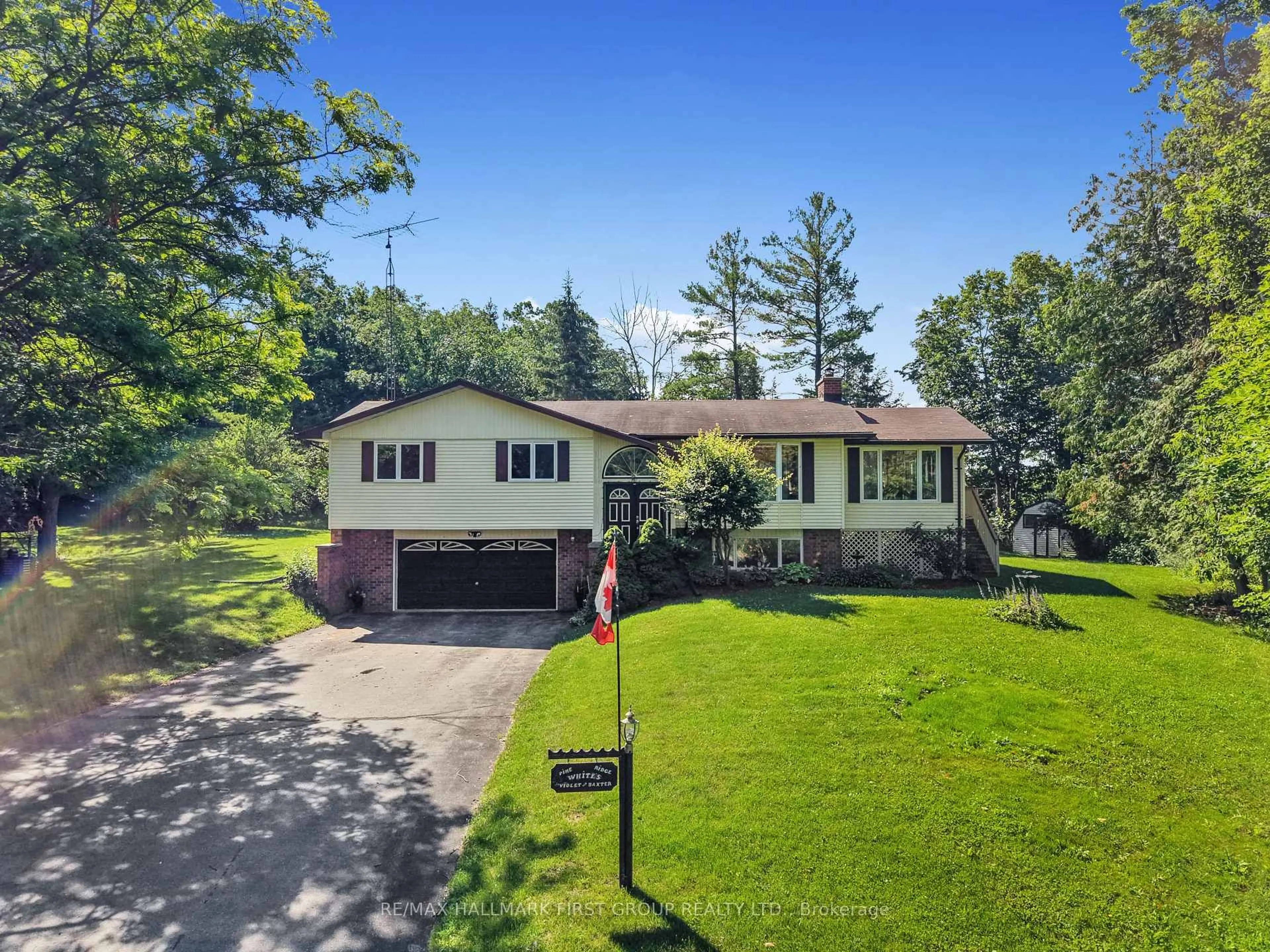 A pic from outside/outdoor area/front of a property/back of a property/a pic from drone, unknown for 35 Crowe Bay Hts, Trent Hills Ontario K0L 1L0