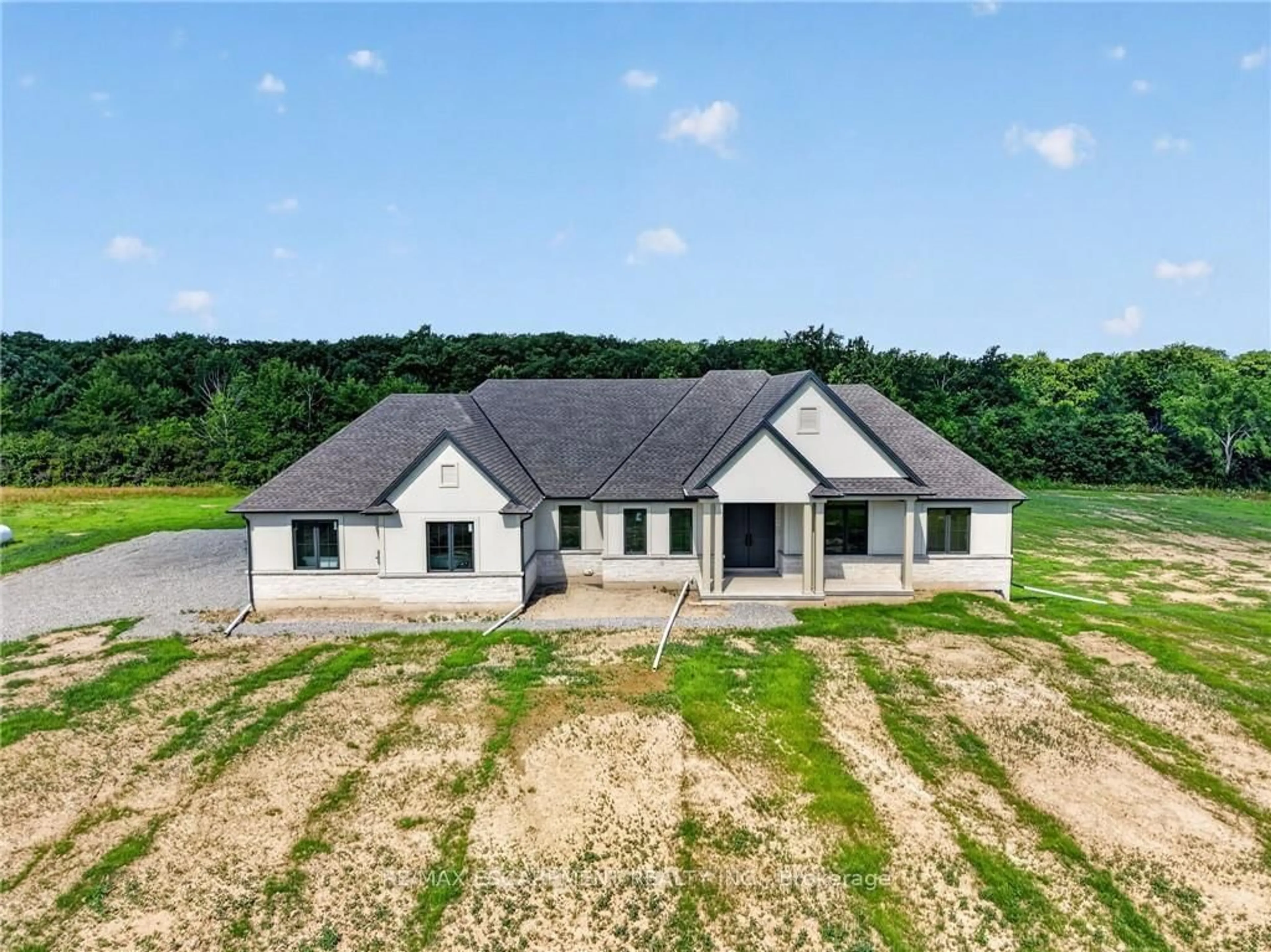 A pic from outside/outdoor area/front of a property/back of a property/a pic from drone, building for 680 CAISTORVILLE Rd, West Lincoln Ontario N0A 1C0
