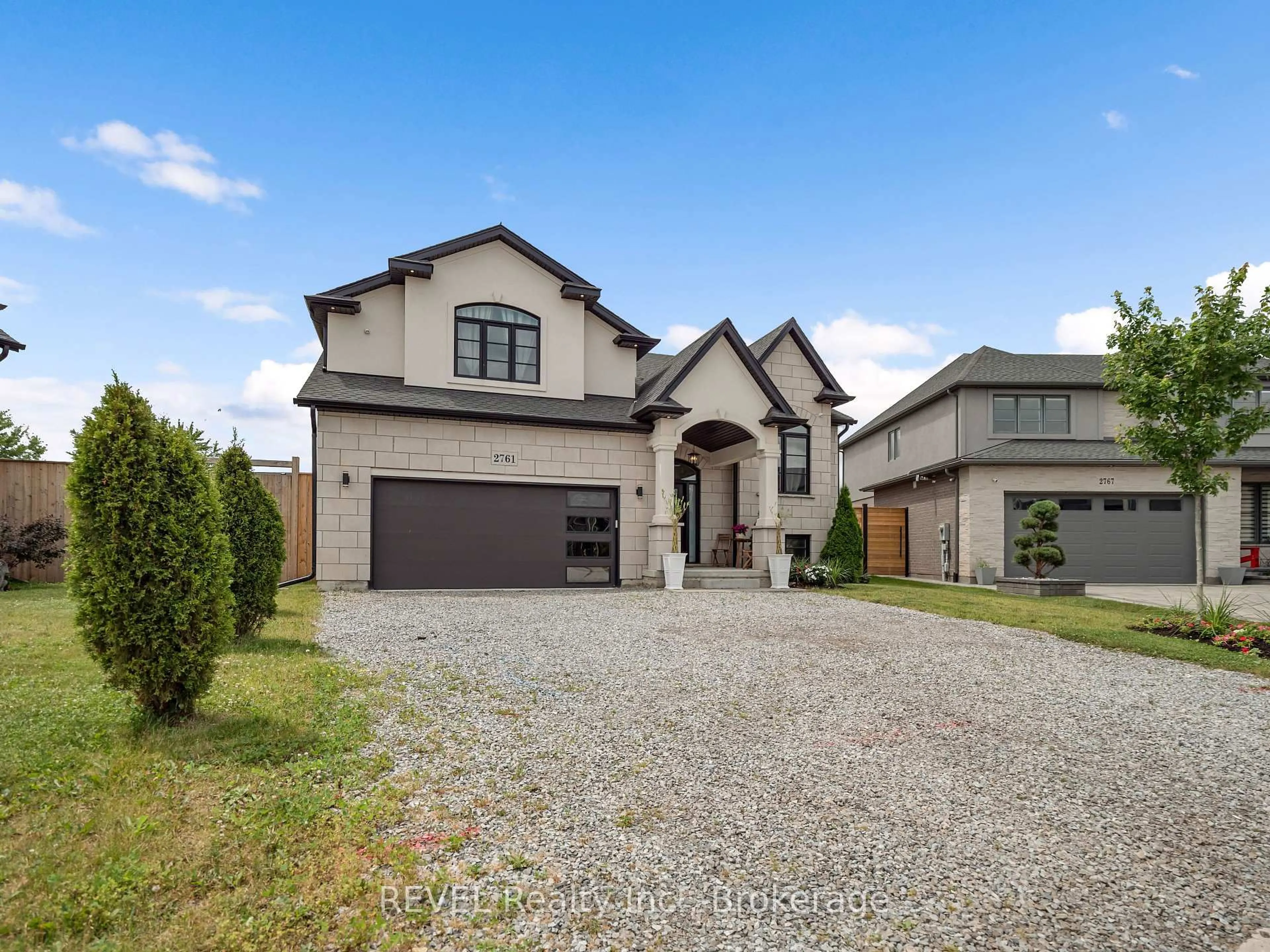 Home with brick exterior material, street for 2761 Arrowsmith Crt, Fort Erie Ontario L0S 1S0