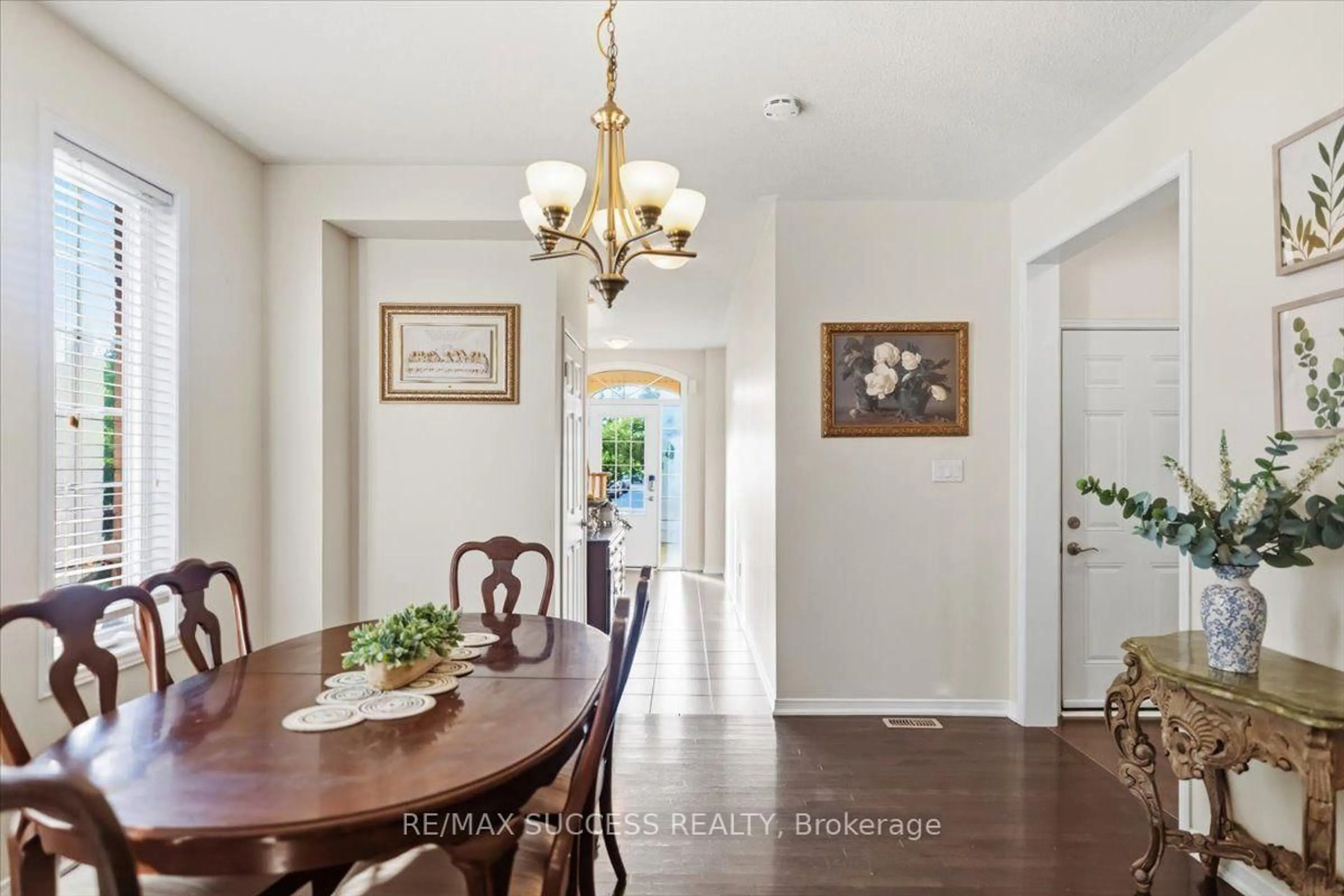 Unknown for 205 Nisbet Blvd, Hamilton Ontario L0R 2H9