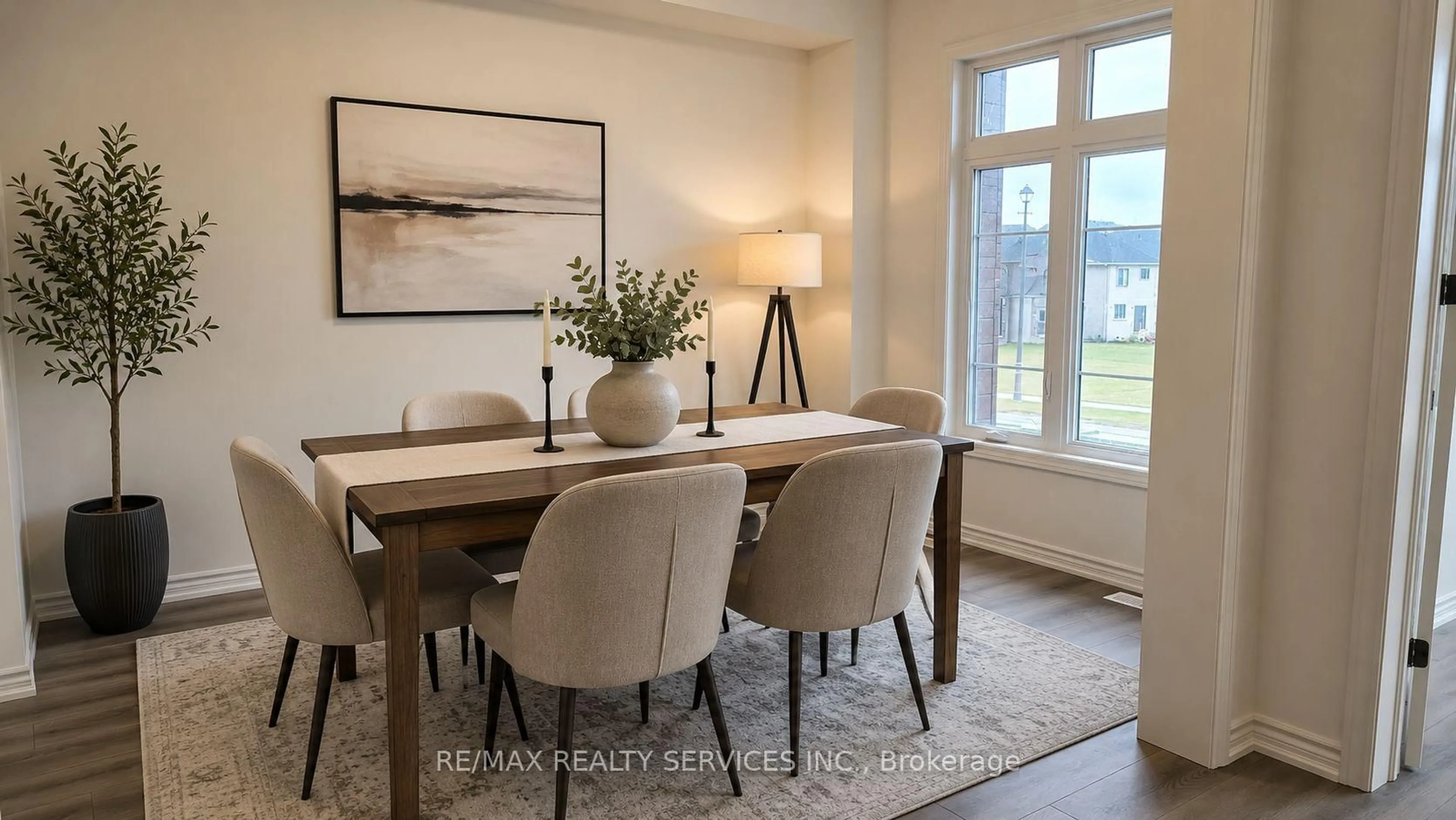Dining room, wood/laminate floor for 1029 Trailsview Ave, Cobourg Ontario K9A 4J6