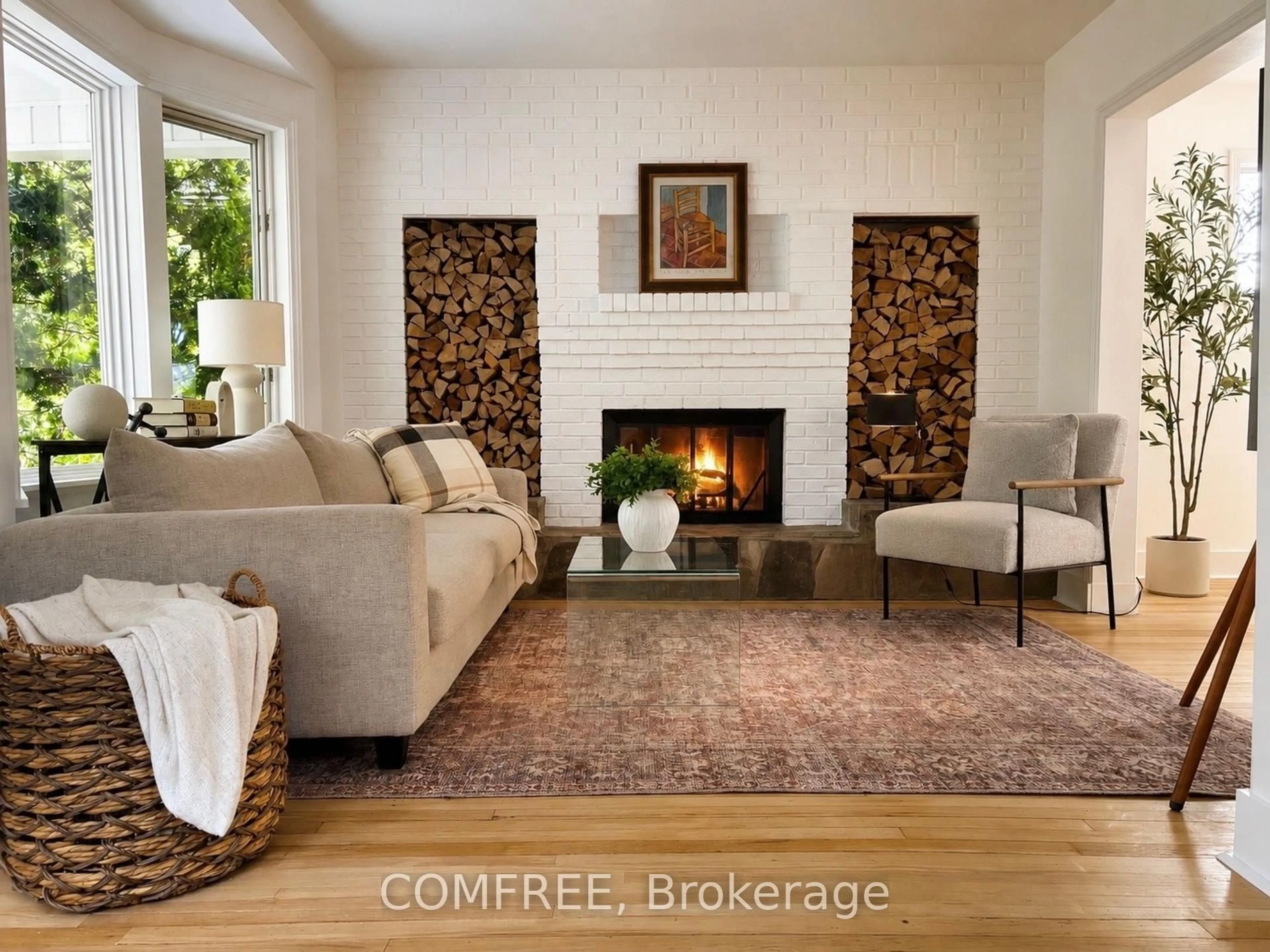 Living room with furniture, unknown for 1815 Iroquois St, Out of Area Ontario N8Y 1S1