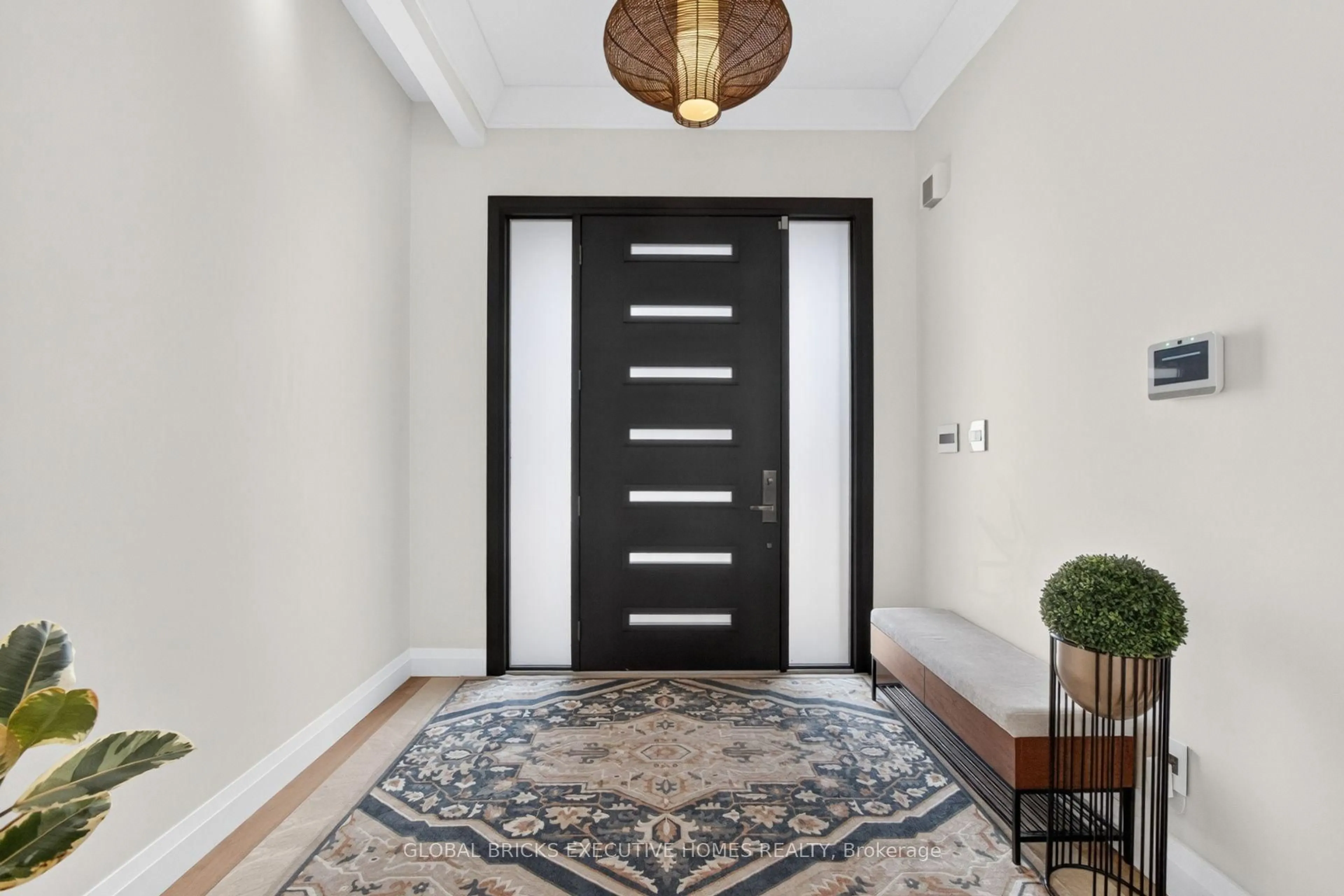 Indoor entryway for 56 Valleyscape Dr, Kitchener Ontario N2P 0G3