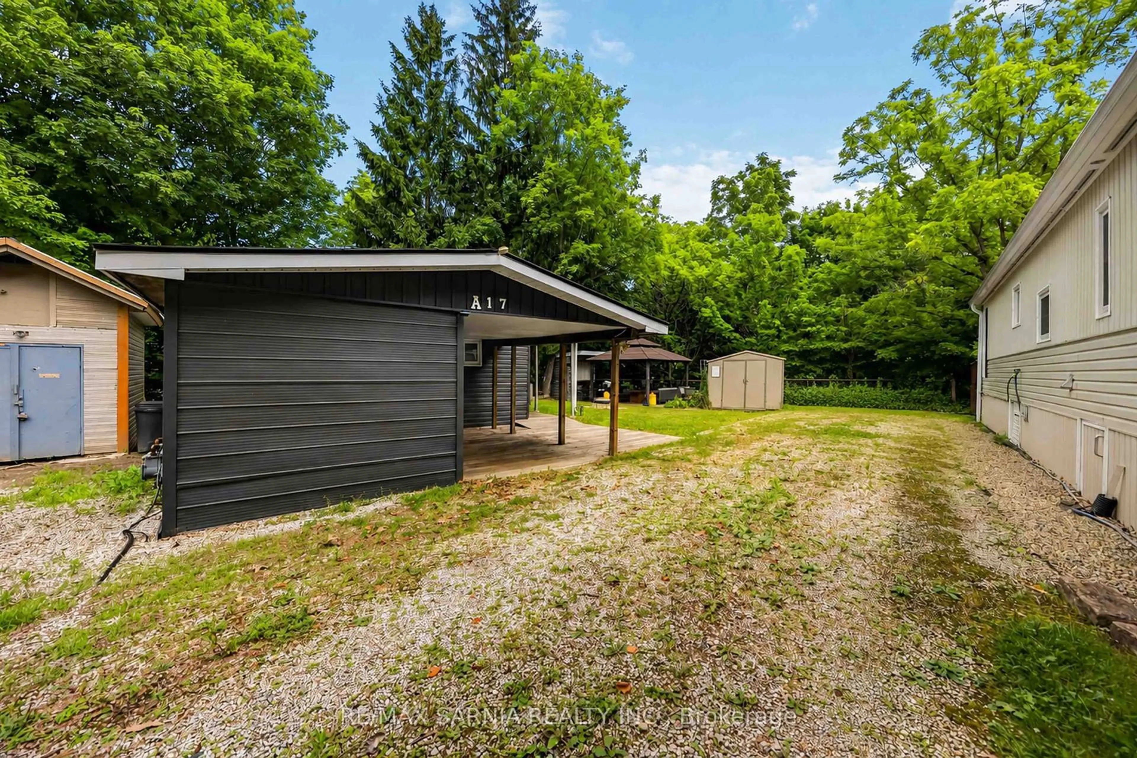 Unknown for 4895 LAKESHORE Rd #A17, Plympton-Wyoming Ontario N0N 1J6