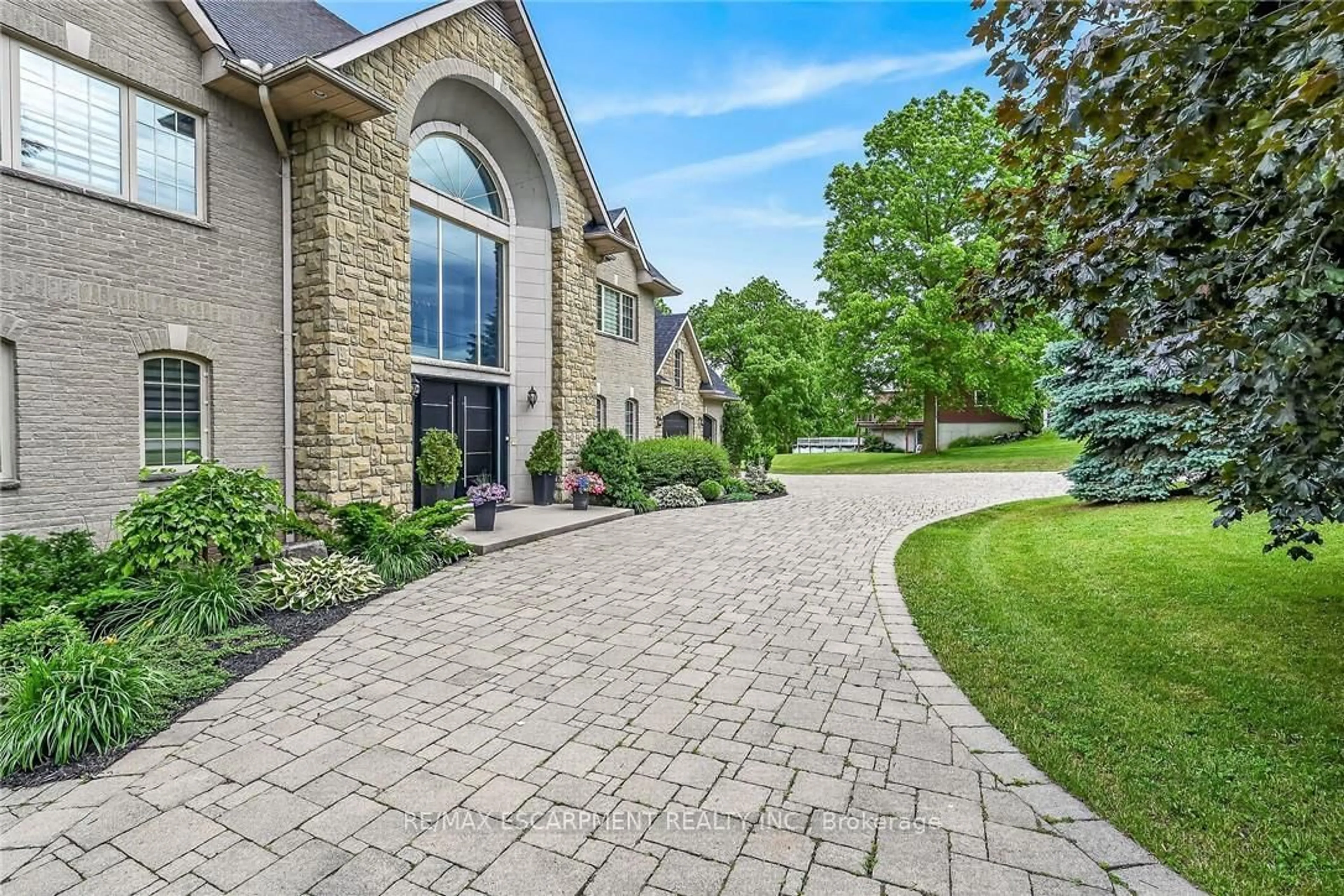 Home with brick exterior material, street for 397 Caithness St, Haldimand Ontario N3W 1C8