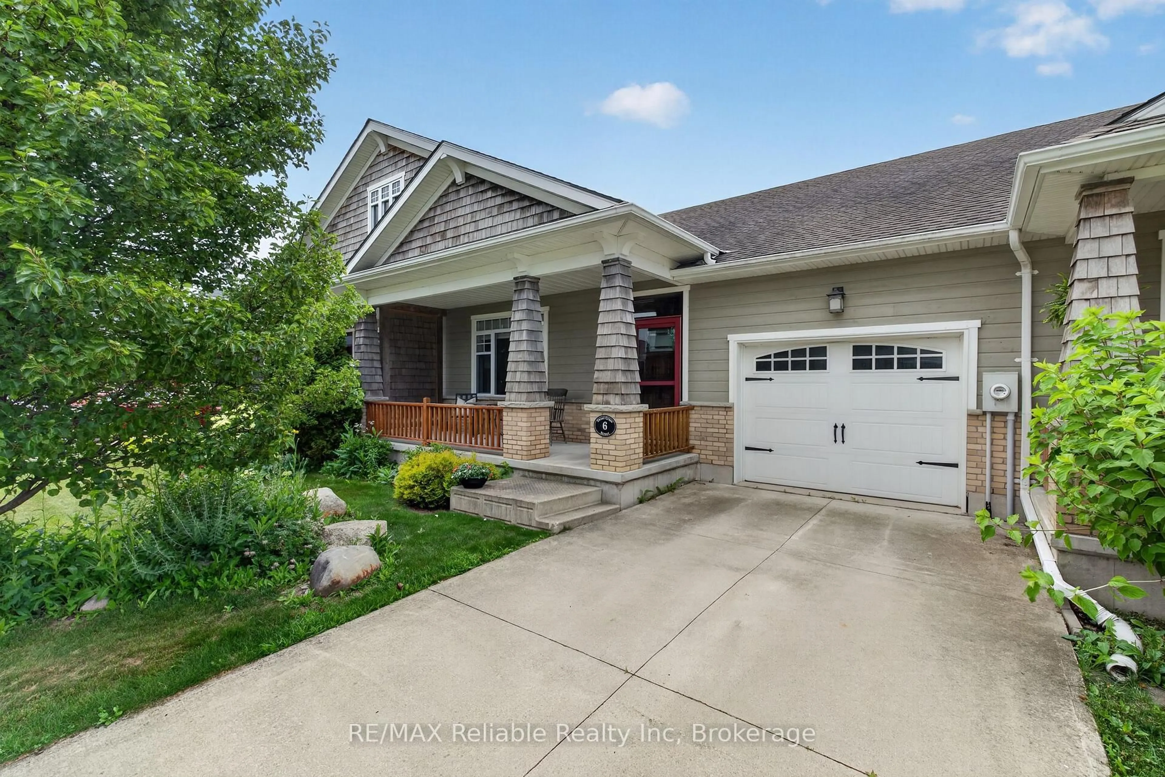 Unknown for 6 Sweet Grass St, Bluewater Ontario N0M 1G0