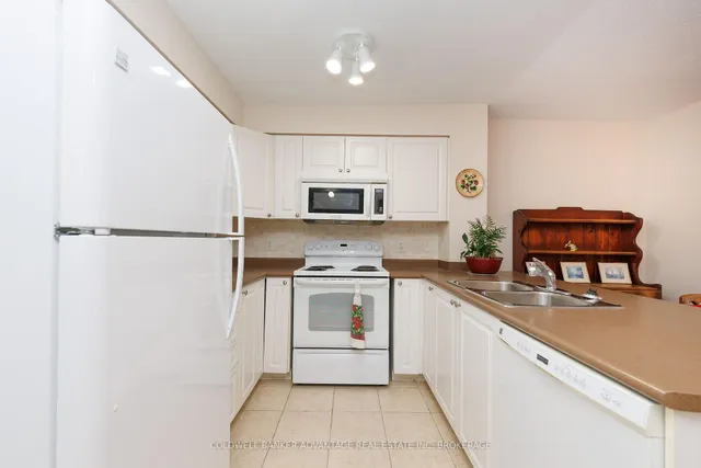 330 Prince Charles Dr #1208, Welland 2