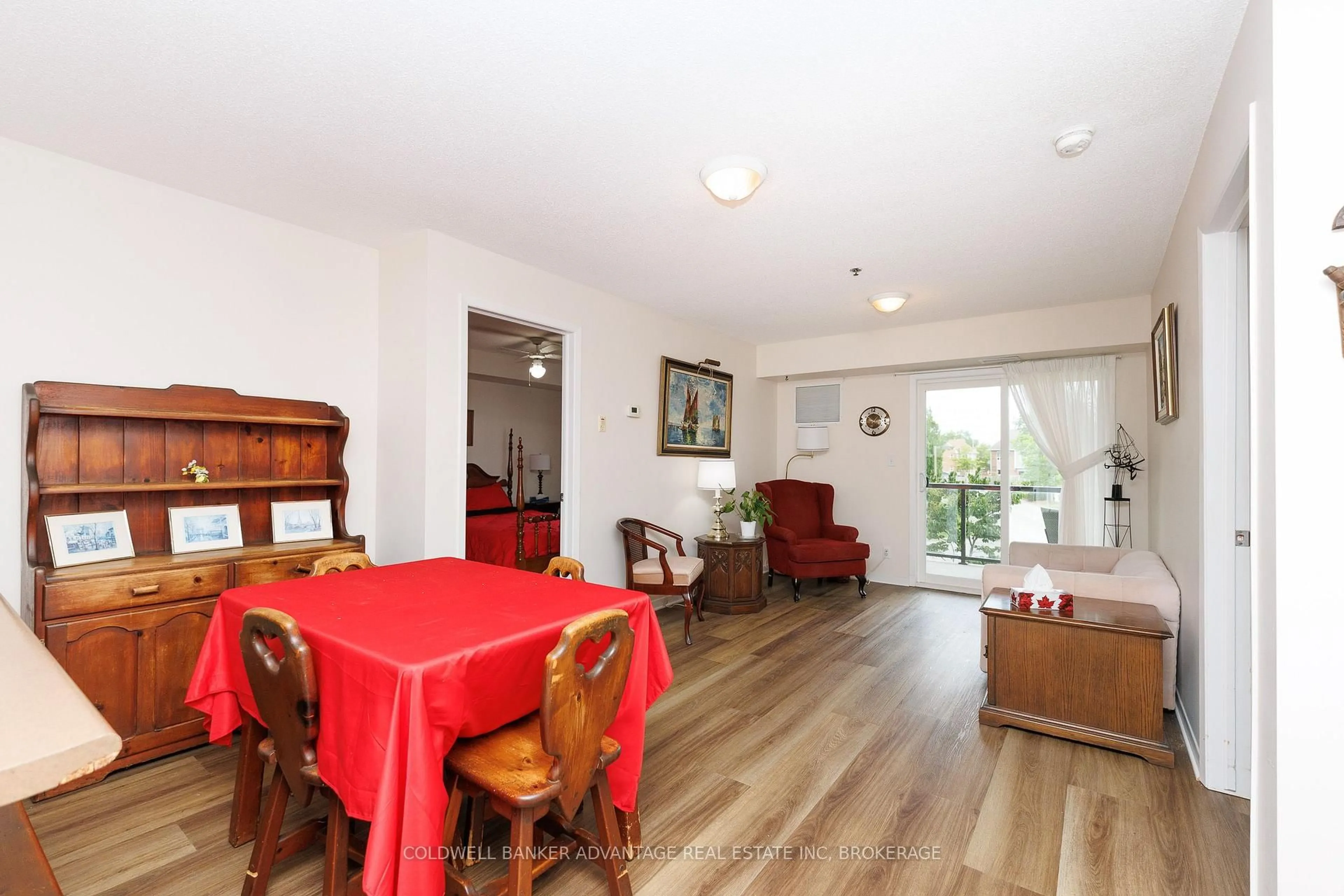 Dining room, wood/laminate floor for 330 Prince Charles Dr #1208, Welland Ontario L3C 7B3