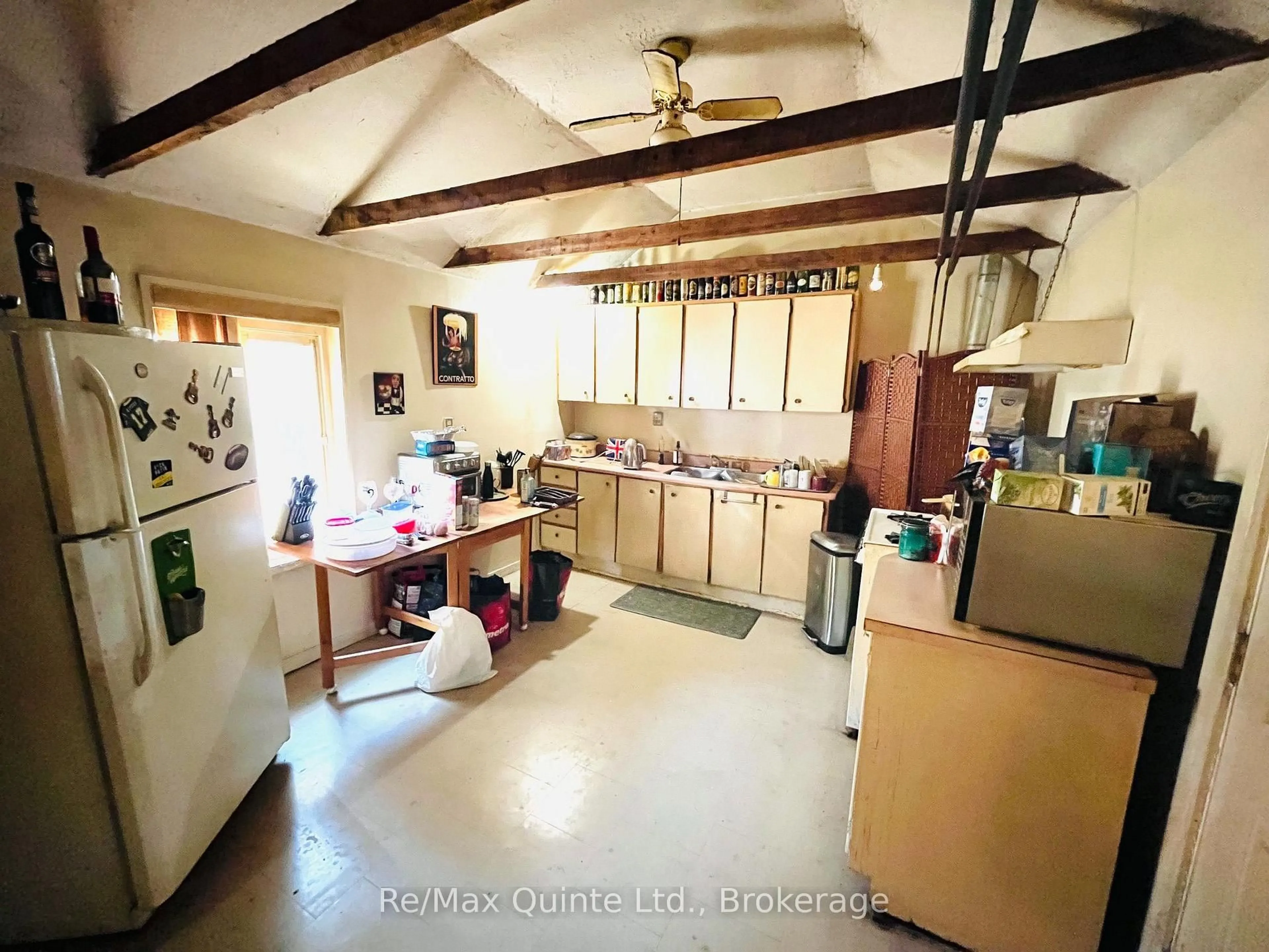Unknown for 92 Foster Ave, Belleville Ontario K8N 3P7