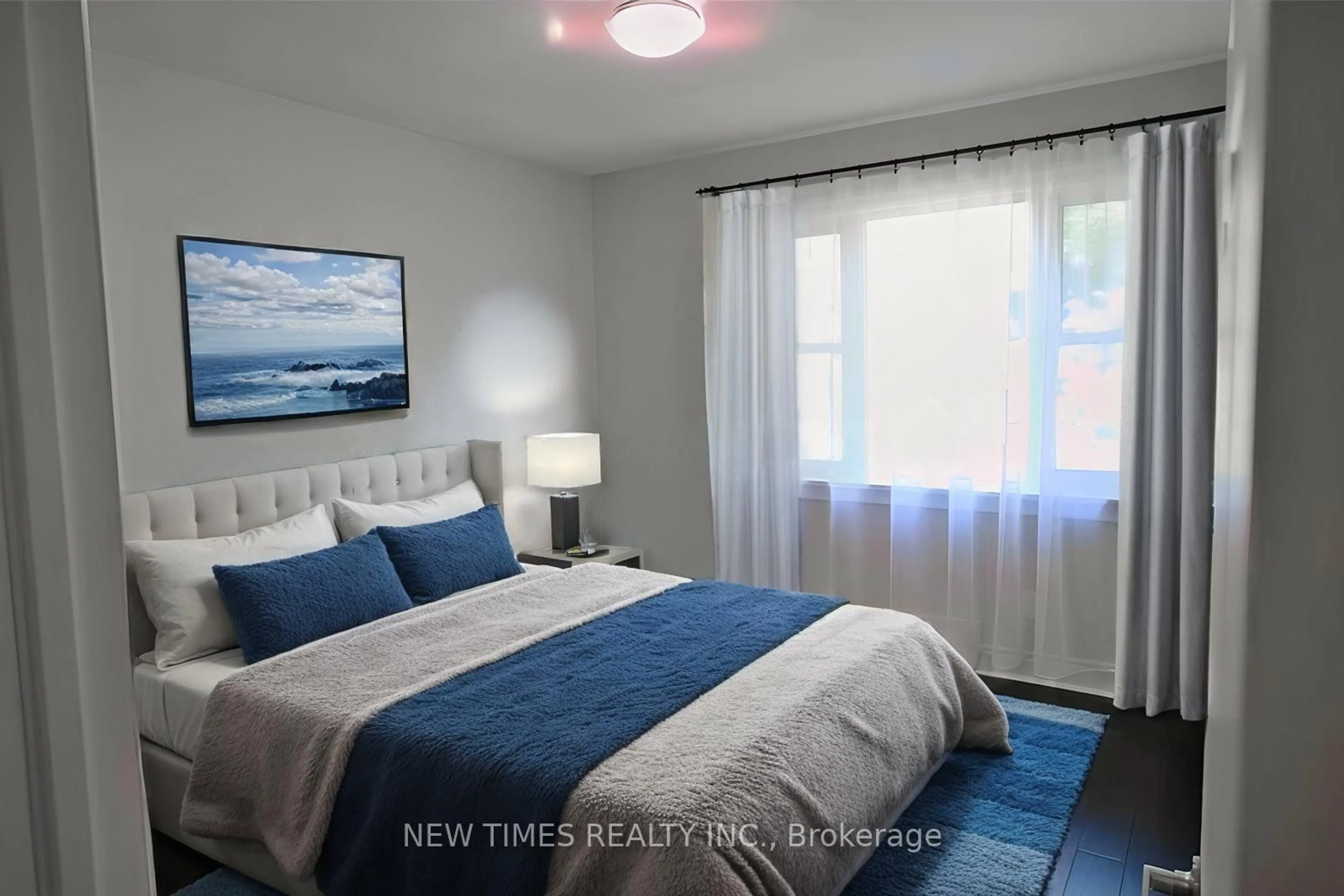 Bedroom with bed, unknown for 190 GLENDALE Ave, St. Catharines Ontario L2T 2K5
