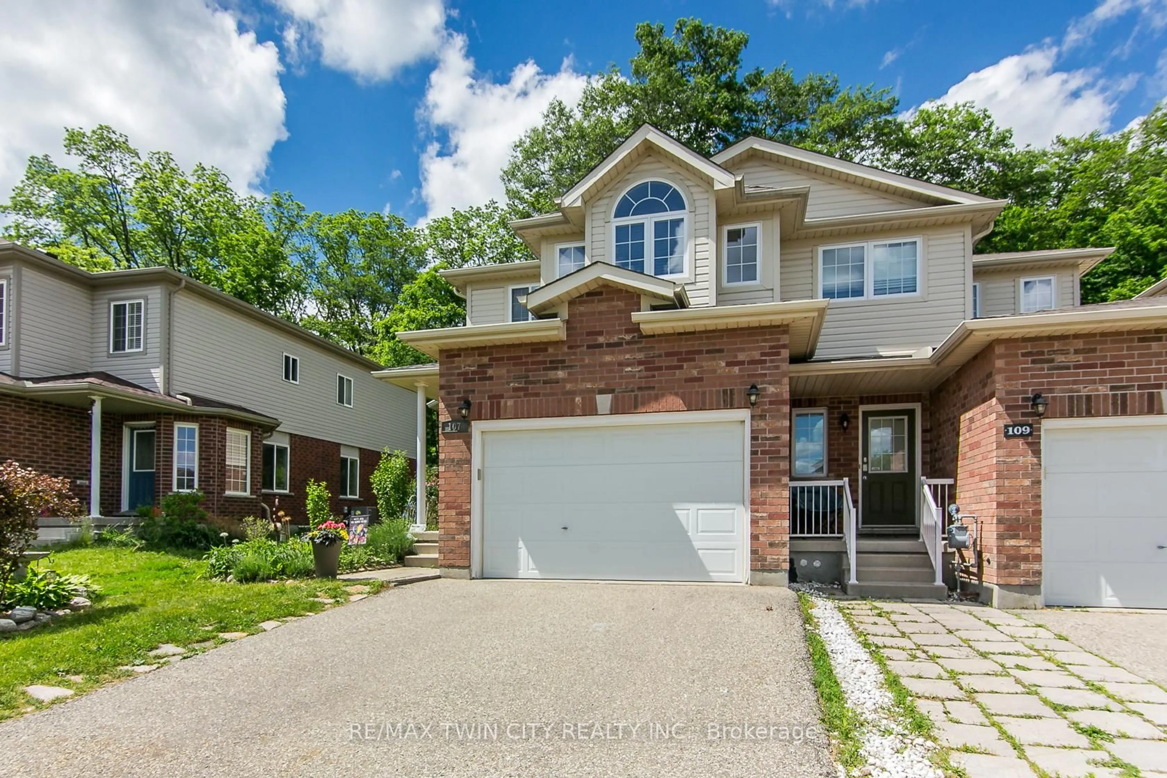 Home with brick exterior material, street for 107 Upper Mercer St, Kitchener Ontario N2A 4N1