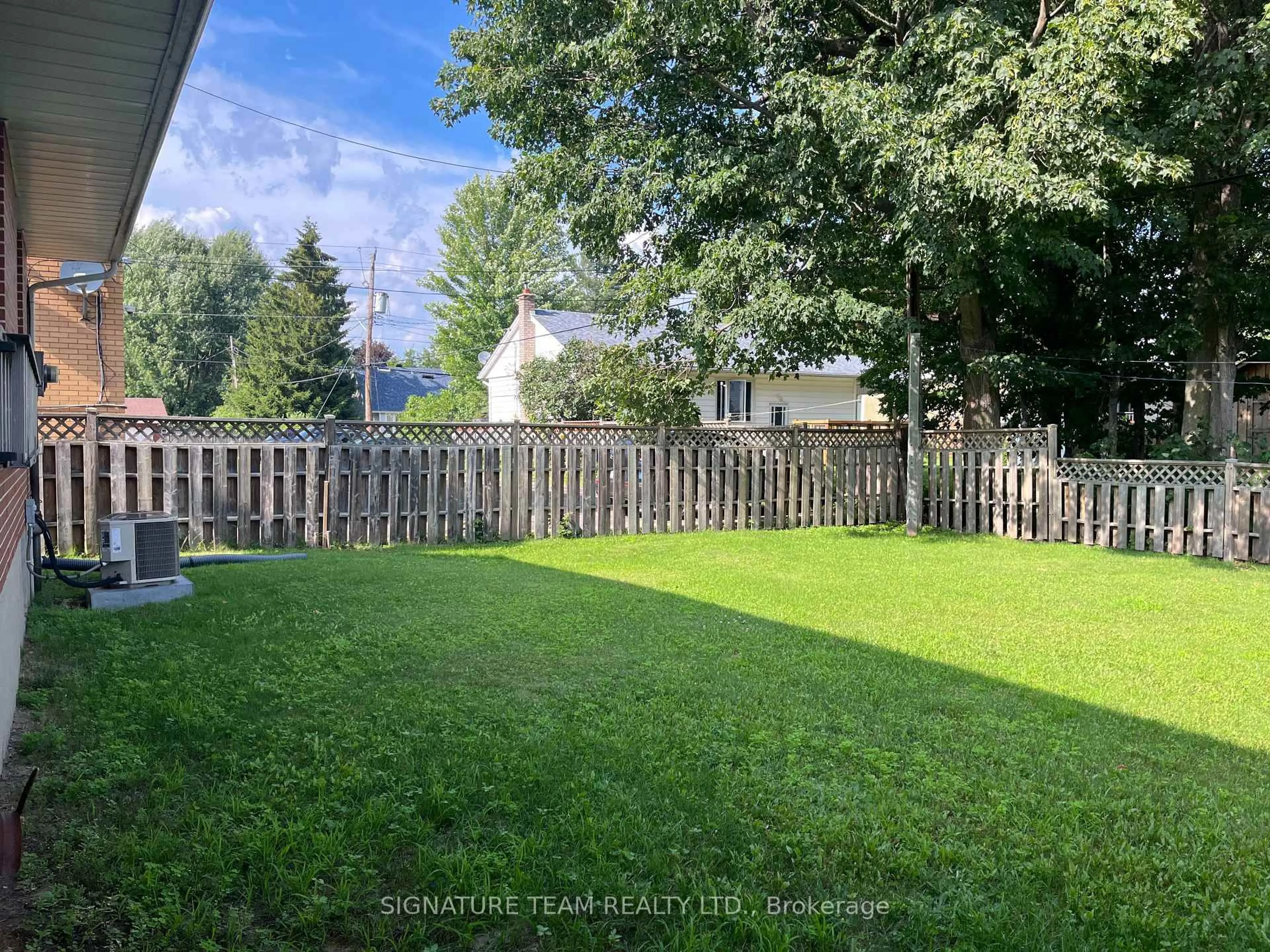 A pic from outside/outdoor area/front of a property/back of a property/a pic from drone, forest/trees view for 595 Cecelia St, Pembroke Ontario K8A 1T3