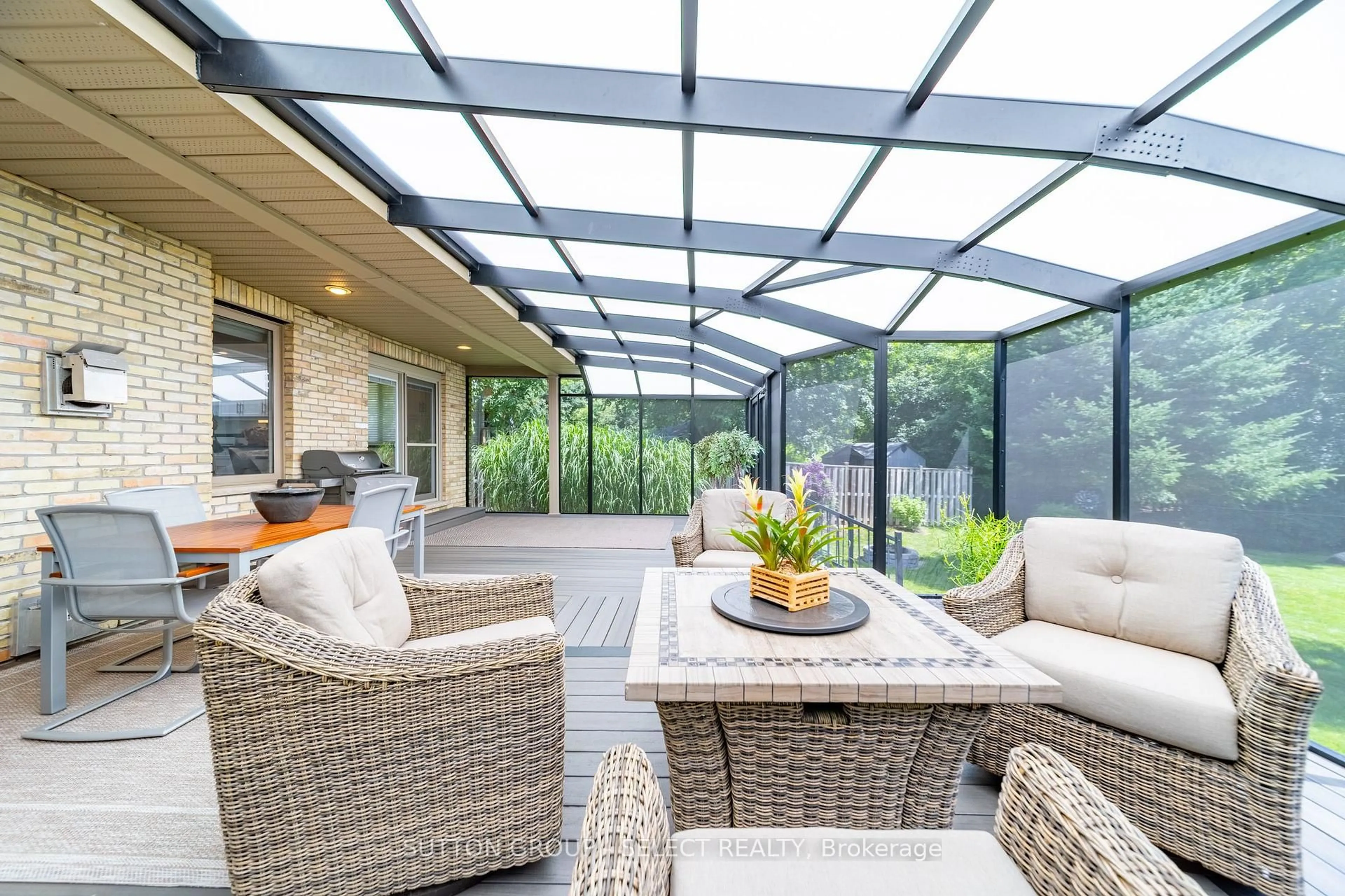 Patio, unknown for 581 Inverness Ave, London North Ontario N6H 5R3