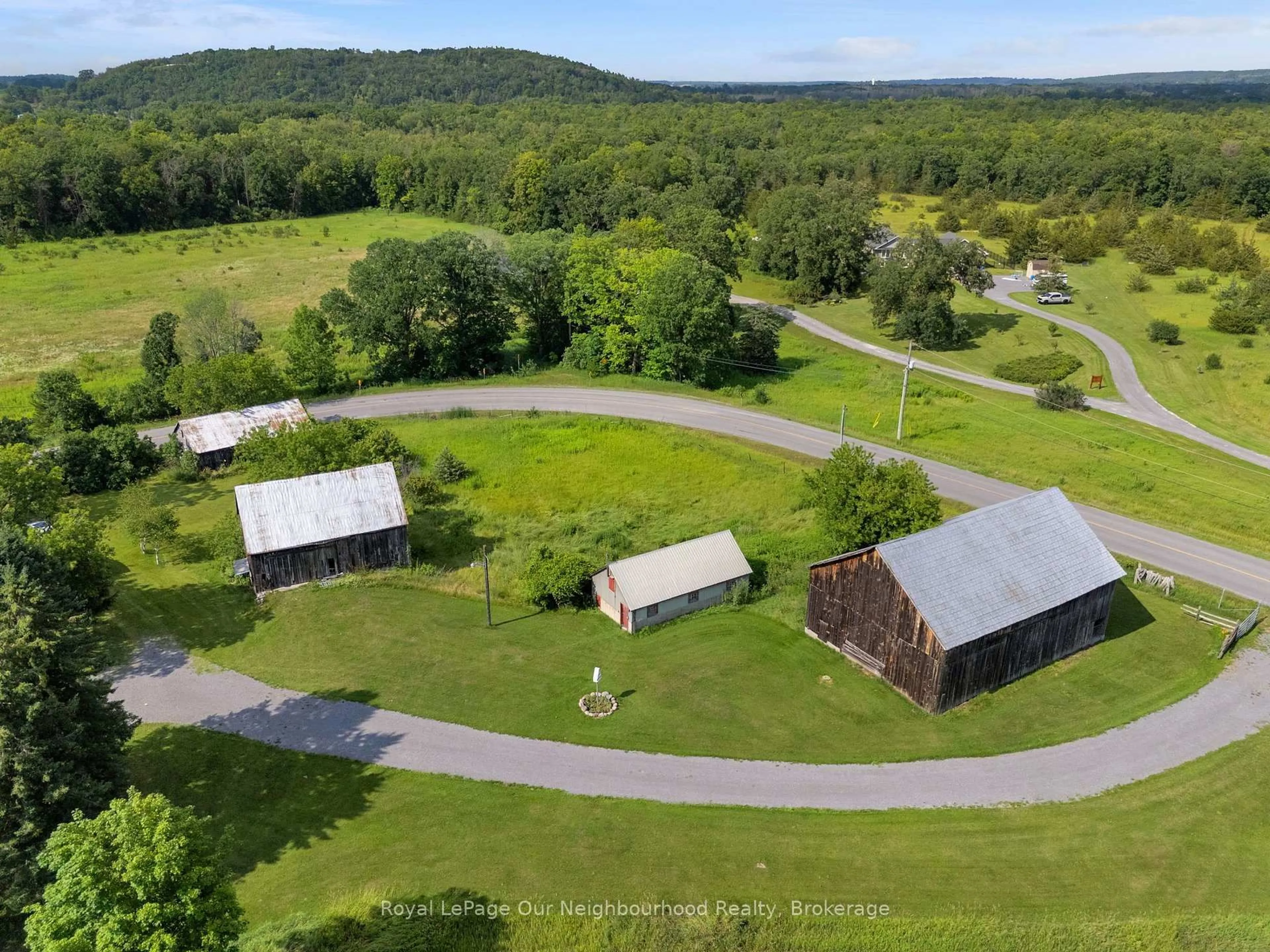 A pic from outside/outdoor area/front of a property/back of a property/a pic from drone, mountain view for 1109 Glen Ross Rd, Hastings Ontario K0K 2C0