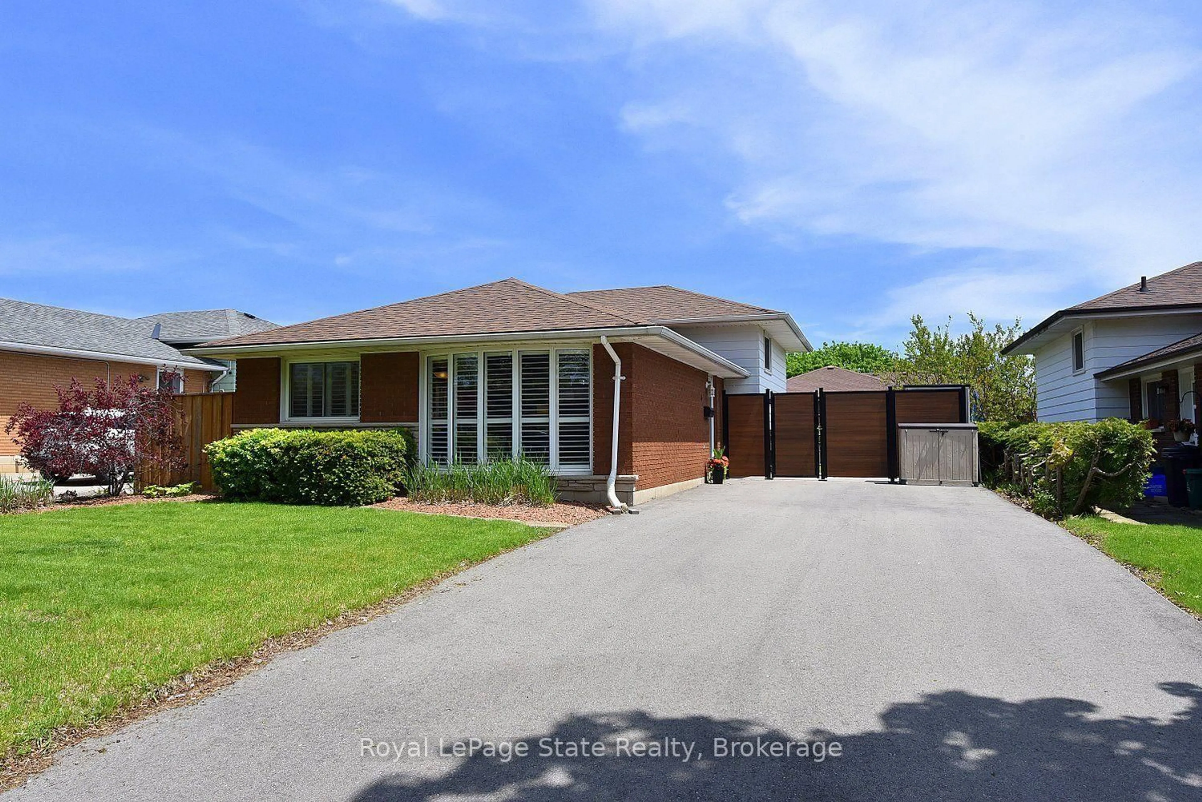 Home with brick exterior material, street for 6 Palm Cres, Brantford Ontario N3R 5G2