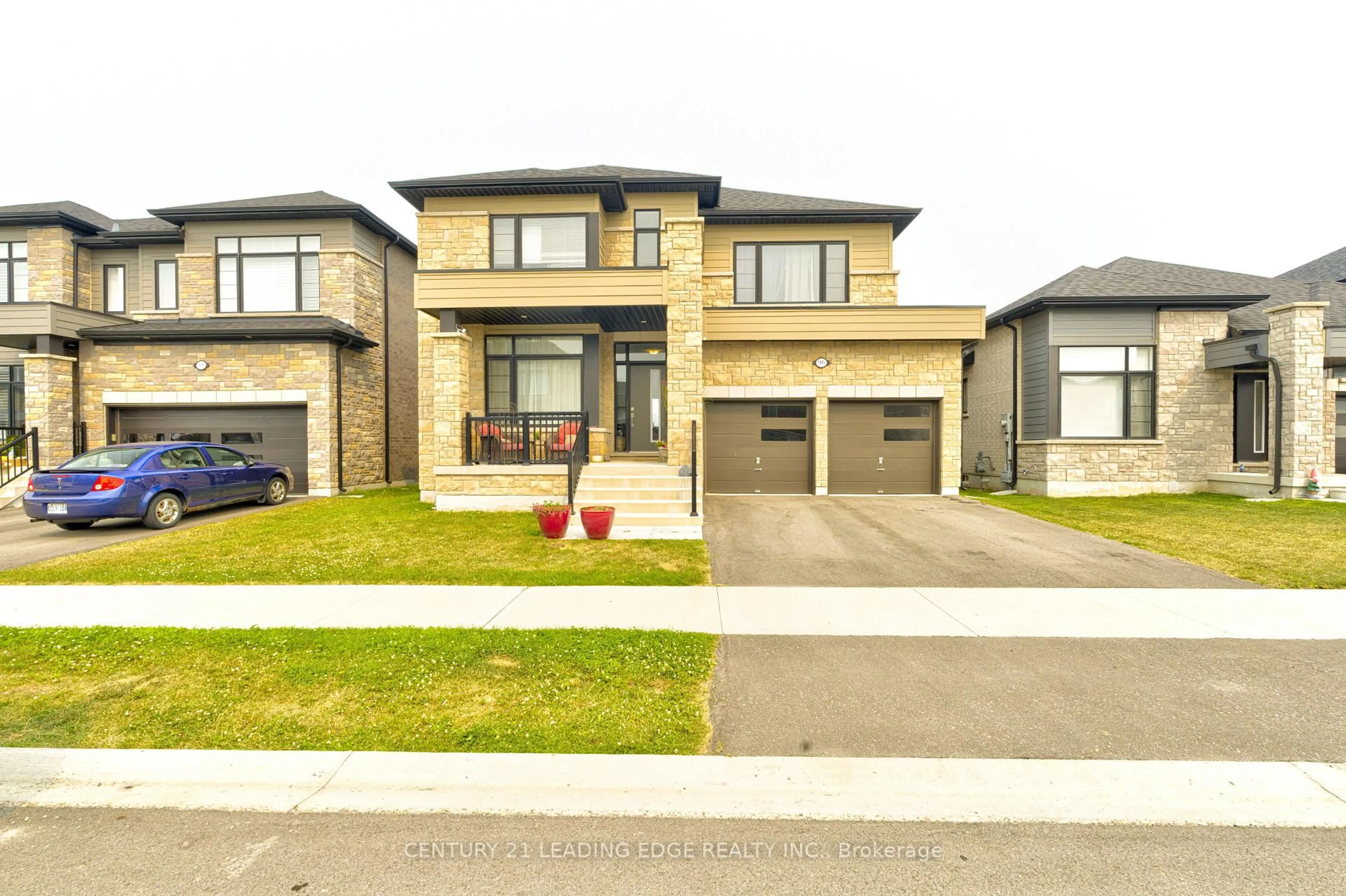 Home with brick exterior material, street for 96 Shoreview Dr, Welland Ontario L3B 6H9