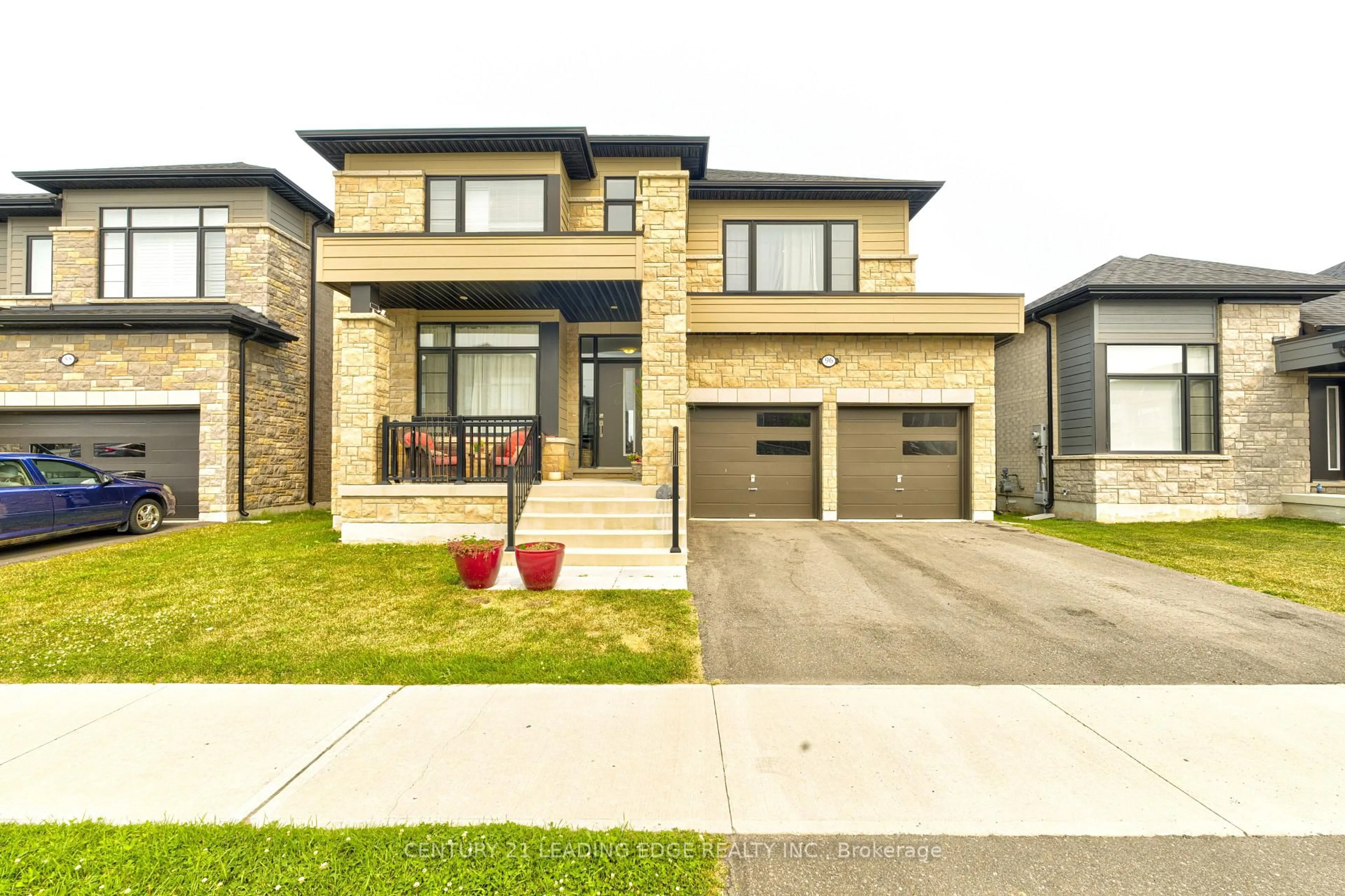 Home with brick exterior material, street for 96 Shoreview Dr, Welland Ontario L3B 6H9