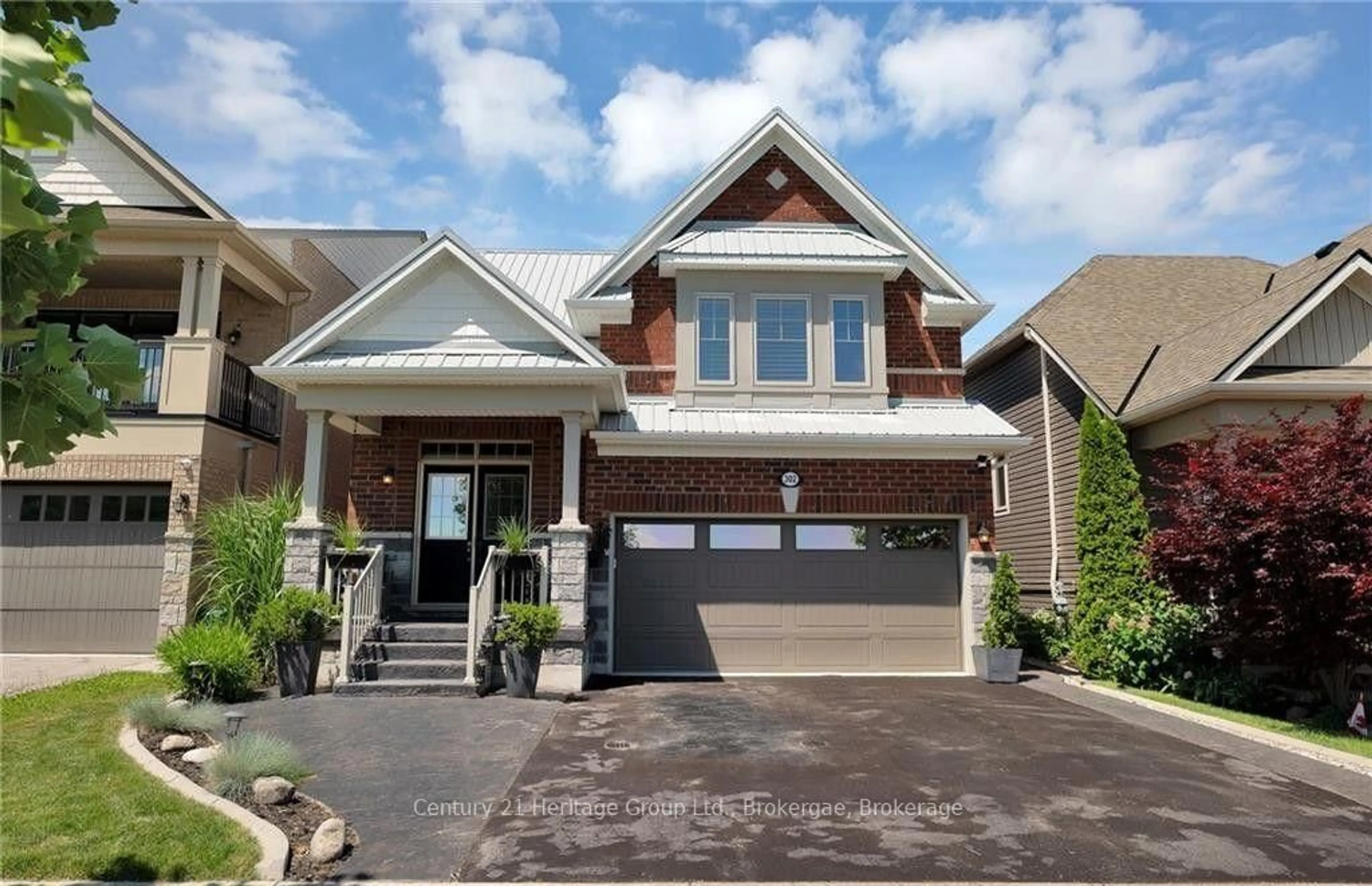 Home with brick exterior material, street for 302 Concession 3 Rd, Niagara-on-the-Lake Ontario L0S 1P0