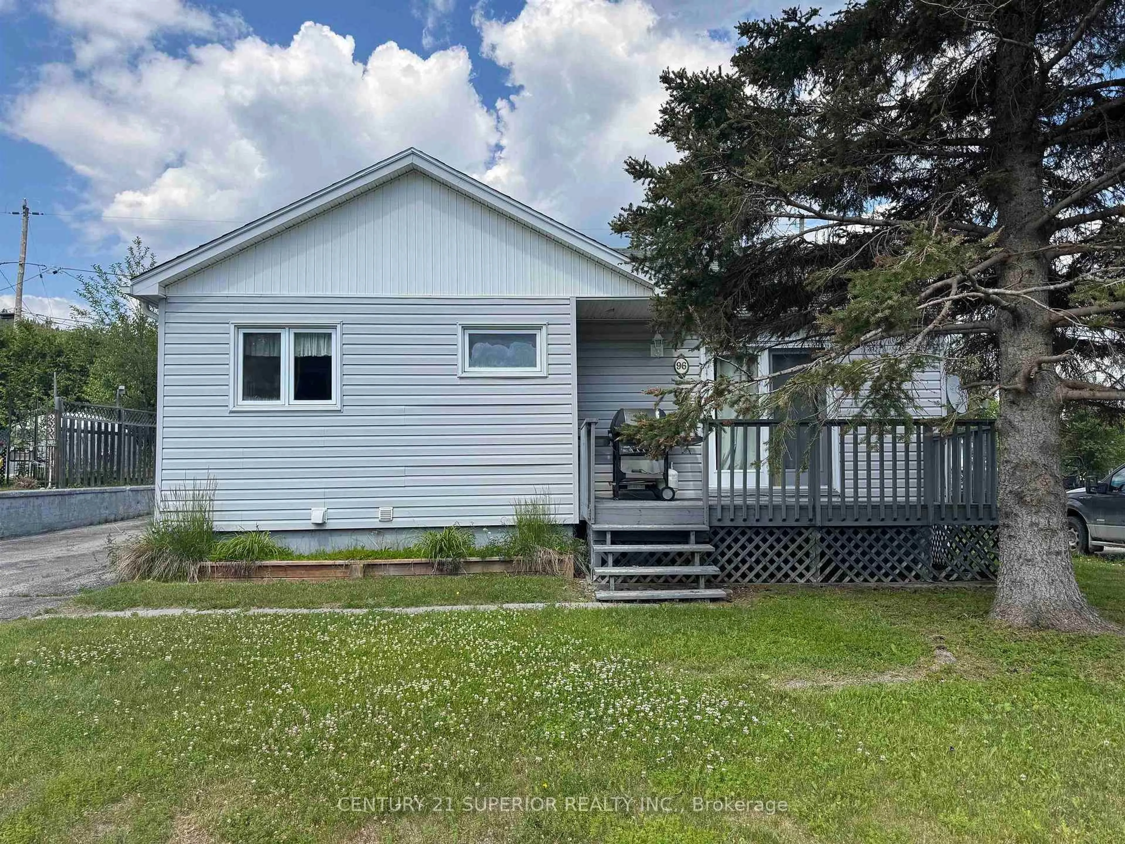 Unknown for 96 Warbler Dr, Manitouwadge Ontario P0T 2C0