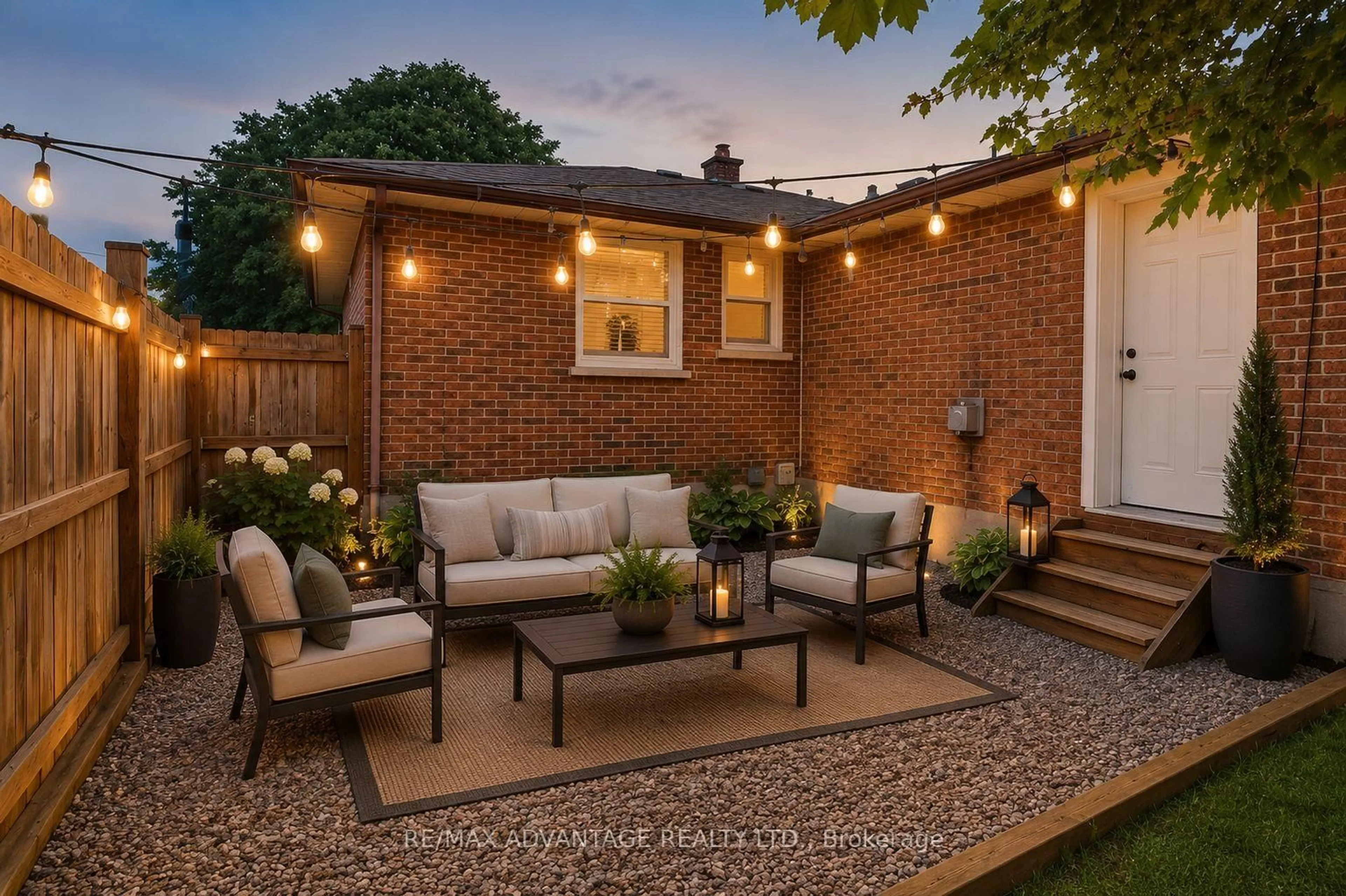 Home with brick exterior material, street for 25 Laurentian Dr, London East Ontario N5W 1N8