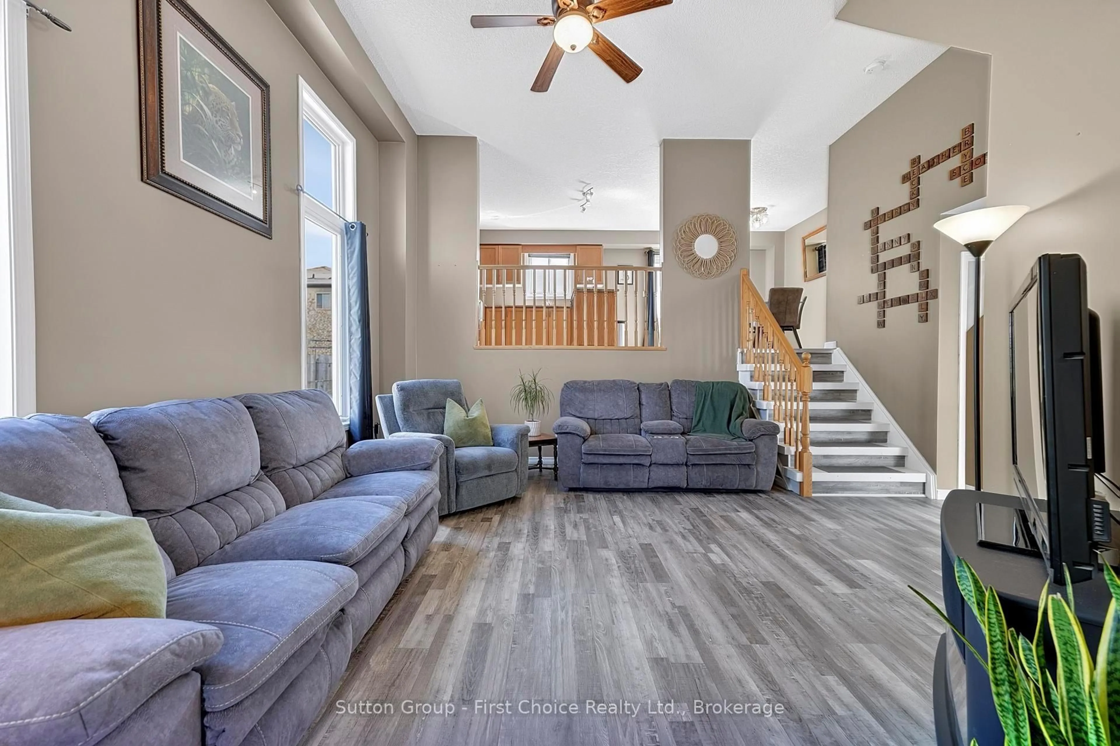 Living room with furniture, unknown for 670 Reid Cres, North Perth Ontario N4W 0A1