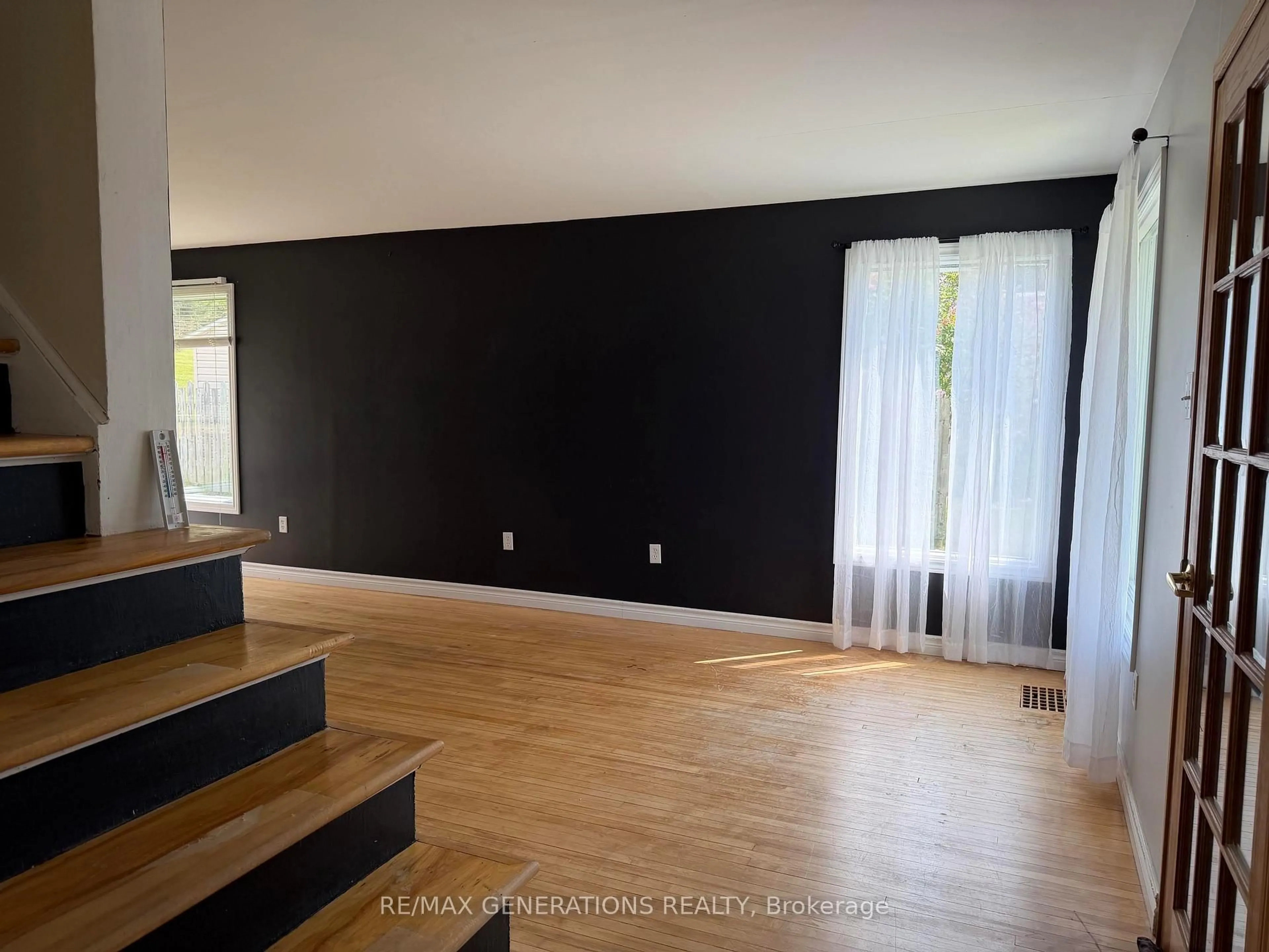 A pic of a room for 53 Kenogami Rd, Terrace Bay Ontario P0T 2W0