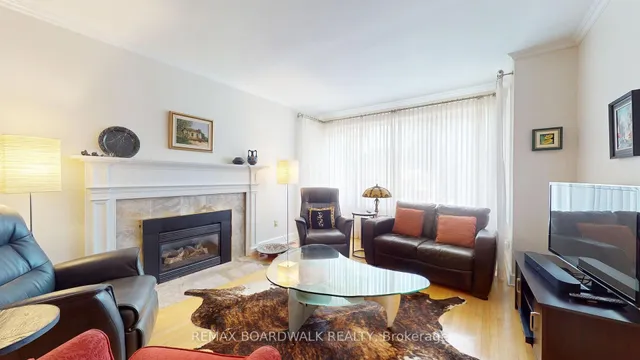 148 James St, Brockville 5