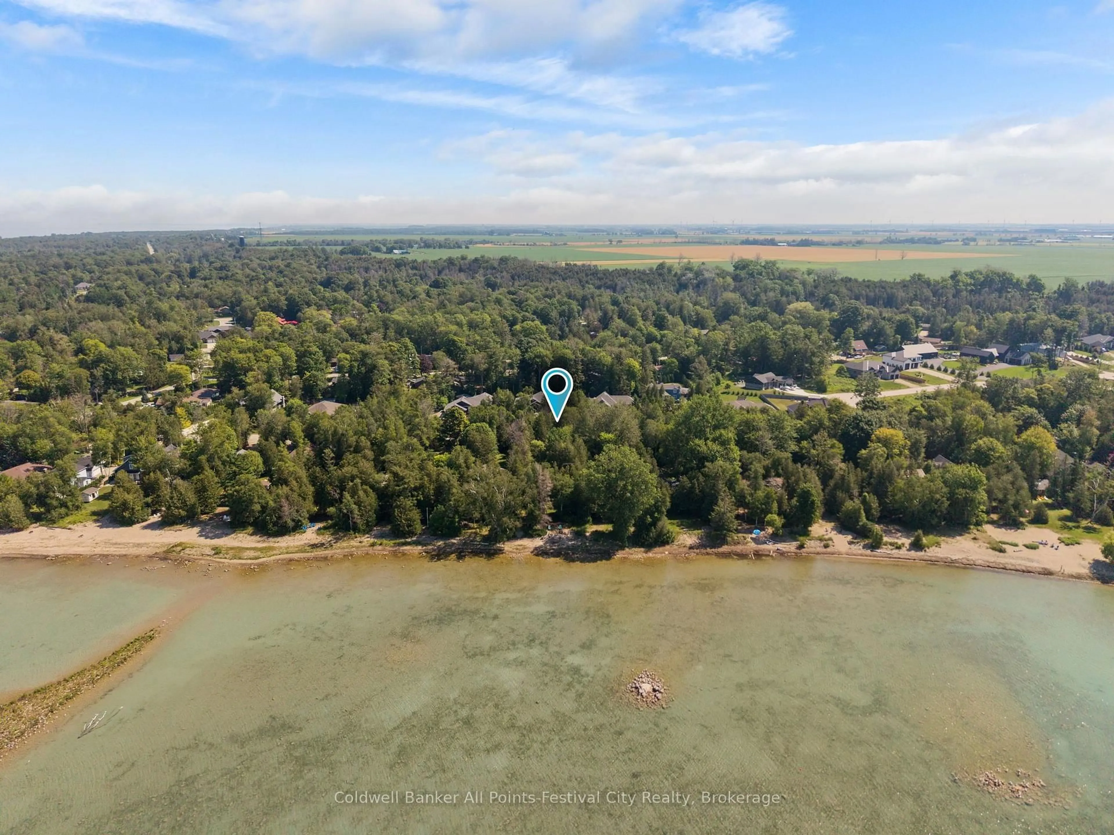 A pic from outside/outdoor area/front of a property/back of a property/a pic from drone, water/lake/river/ocean view for 149 Huron Rd, Huron-Kinloss Ontario N2Z 2X3