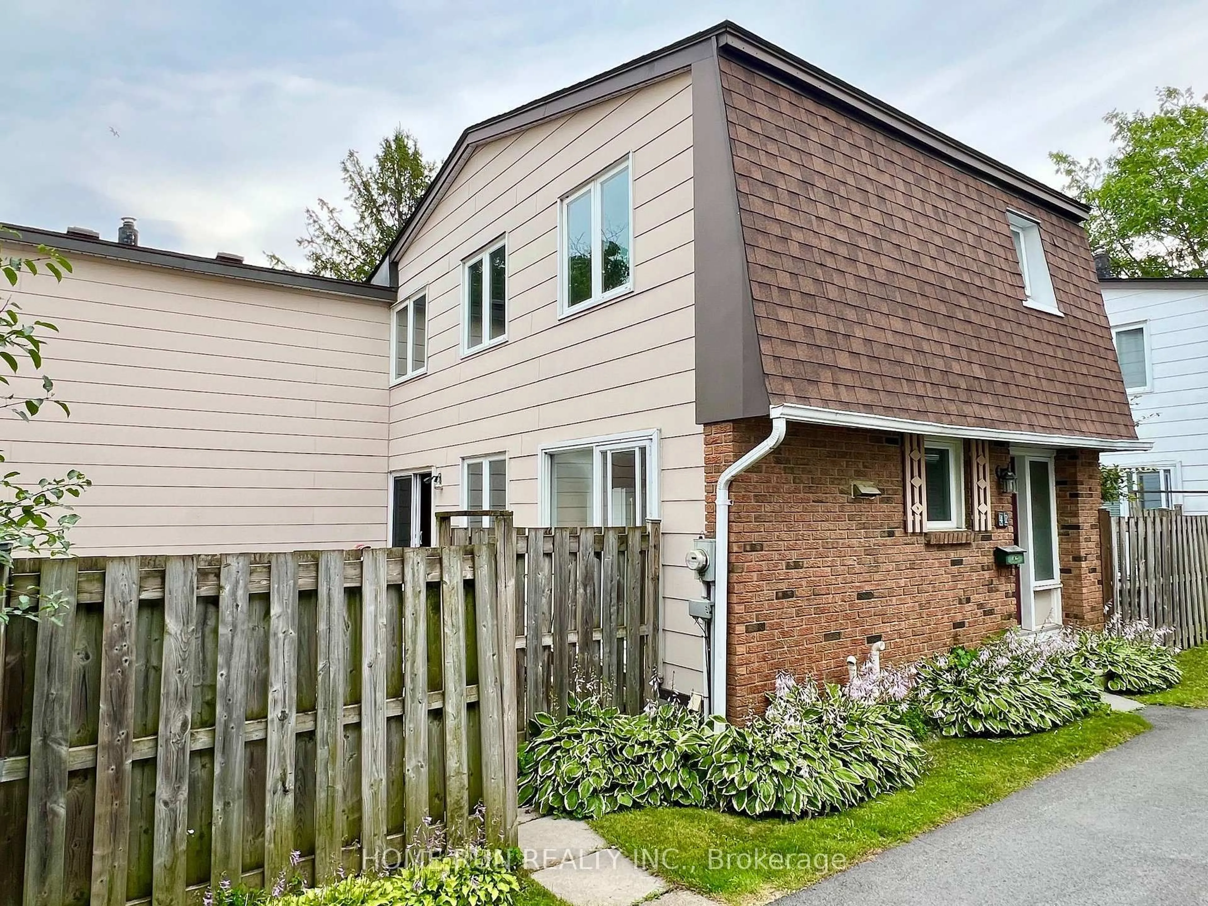 Unknown for 3240 Southgate Rd #42, Ottawa Ontario K1V 8W7
