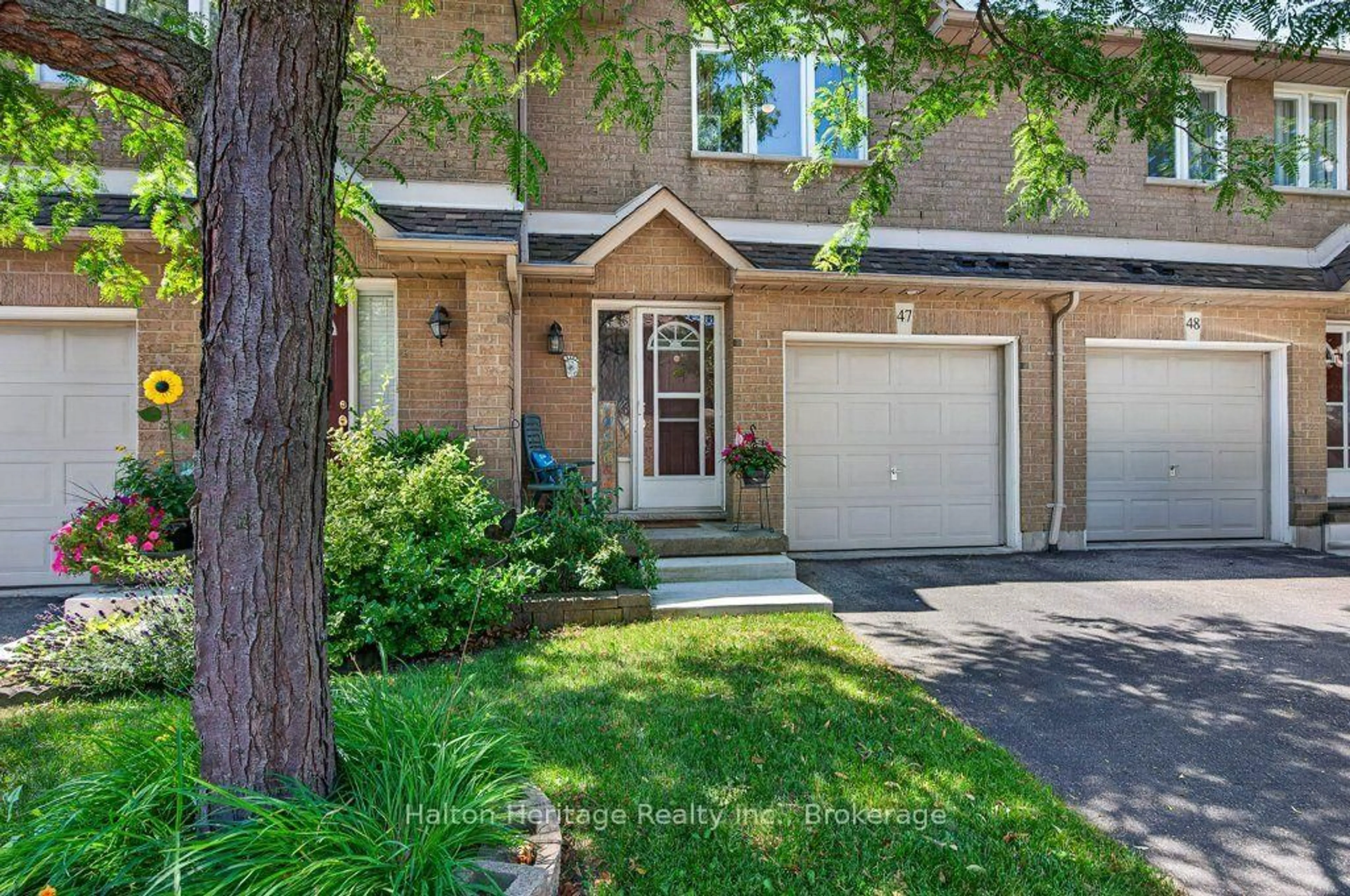 Unknown for 1889 Upper Wentworth St #47, Hamilton Ontario L9B 2T8