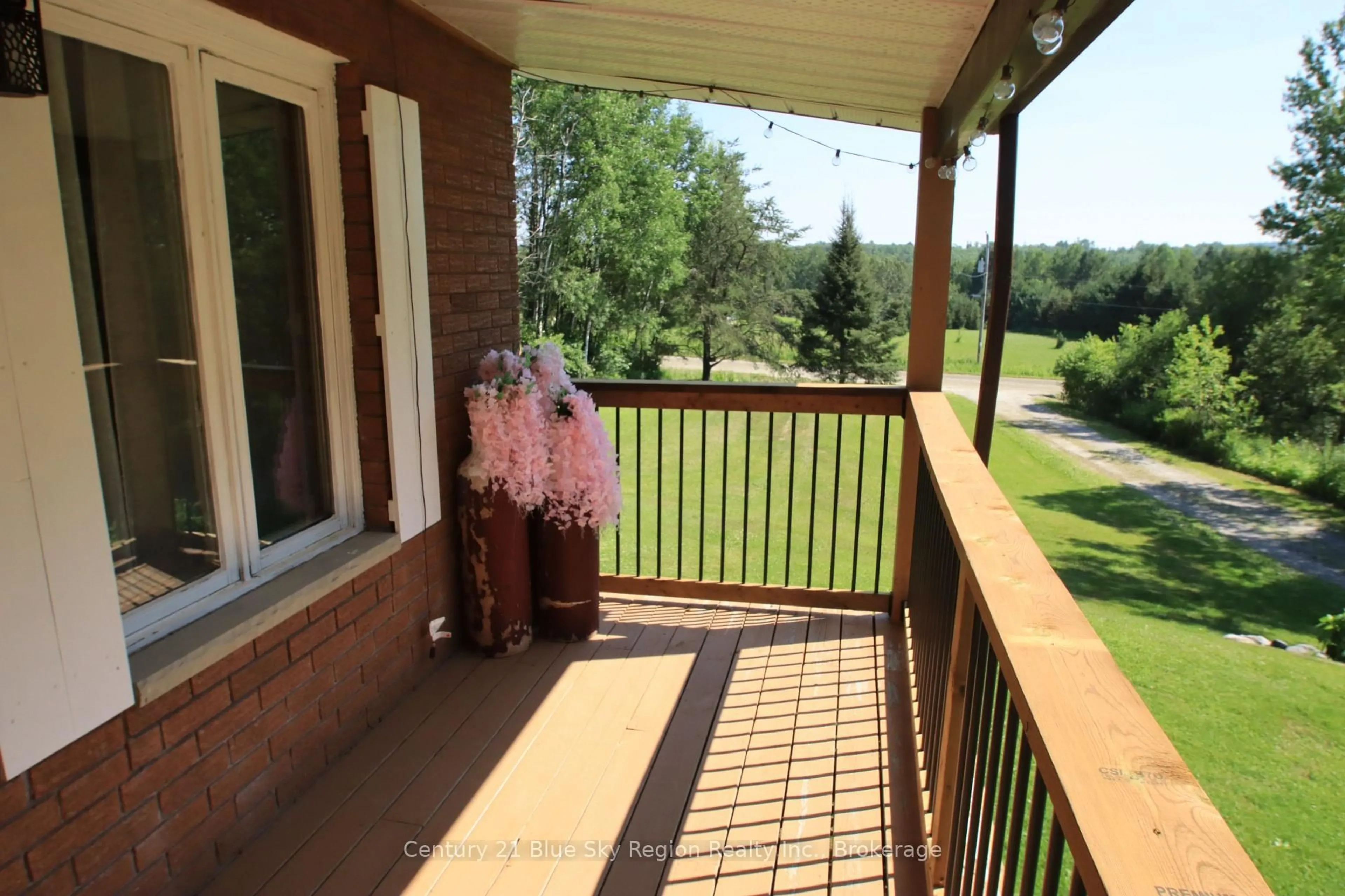 Patio, unknown for 68 Mountain View Rd, Unorganized Townships Ontario P0H 2A0