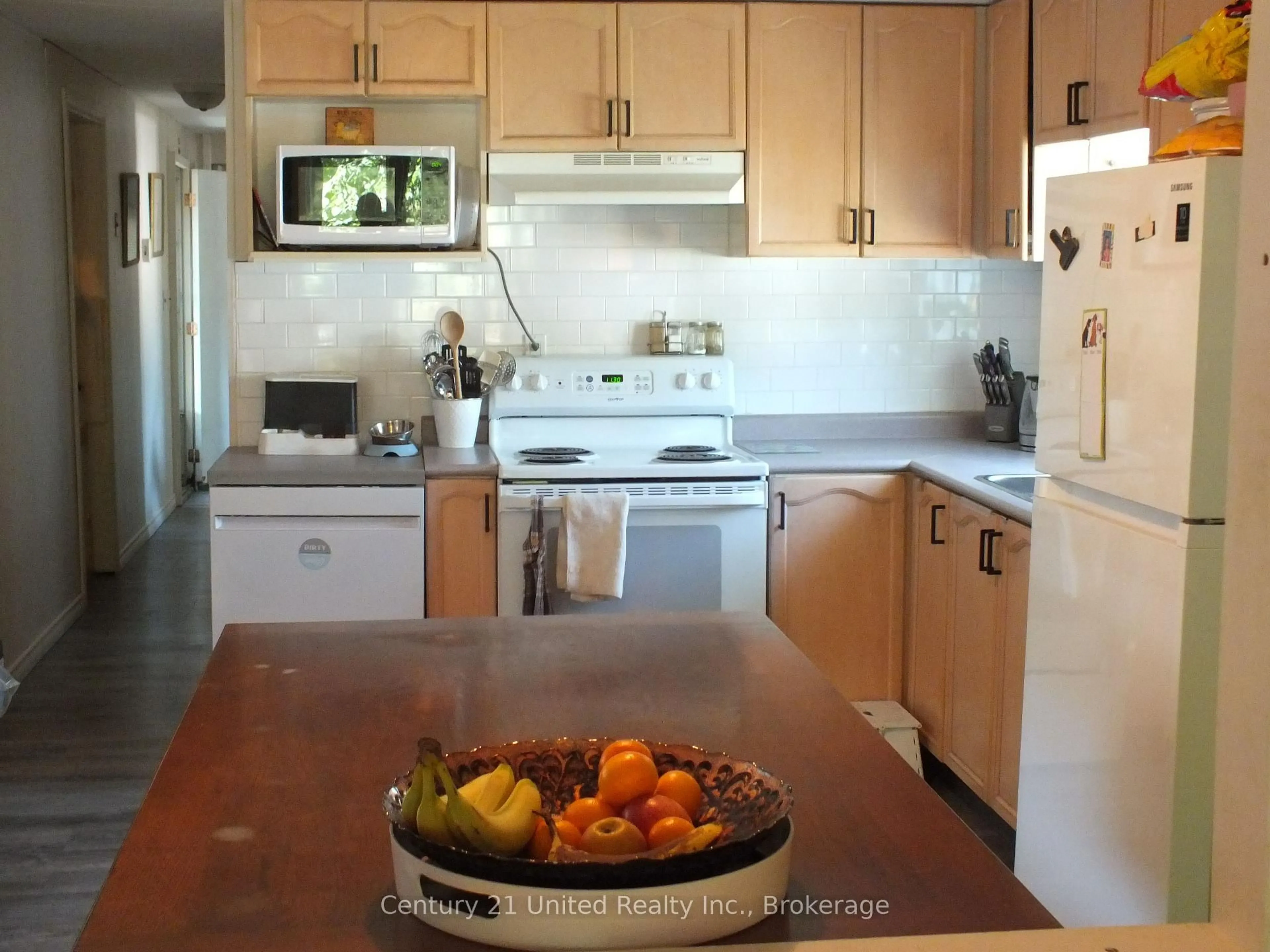 Standard kitchen, ceramic/tile floor for 1093 County Road 28 #2, Otonabee-South Monaghan Ontario K0L 1V0