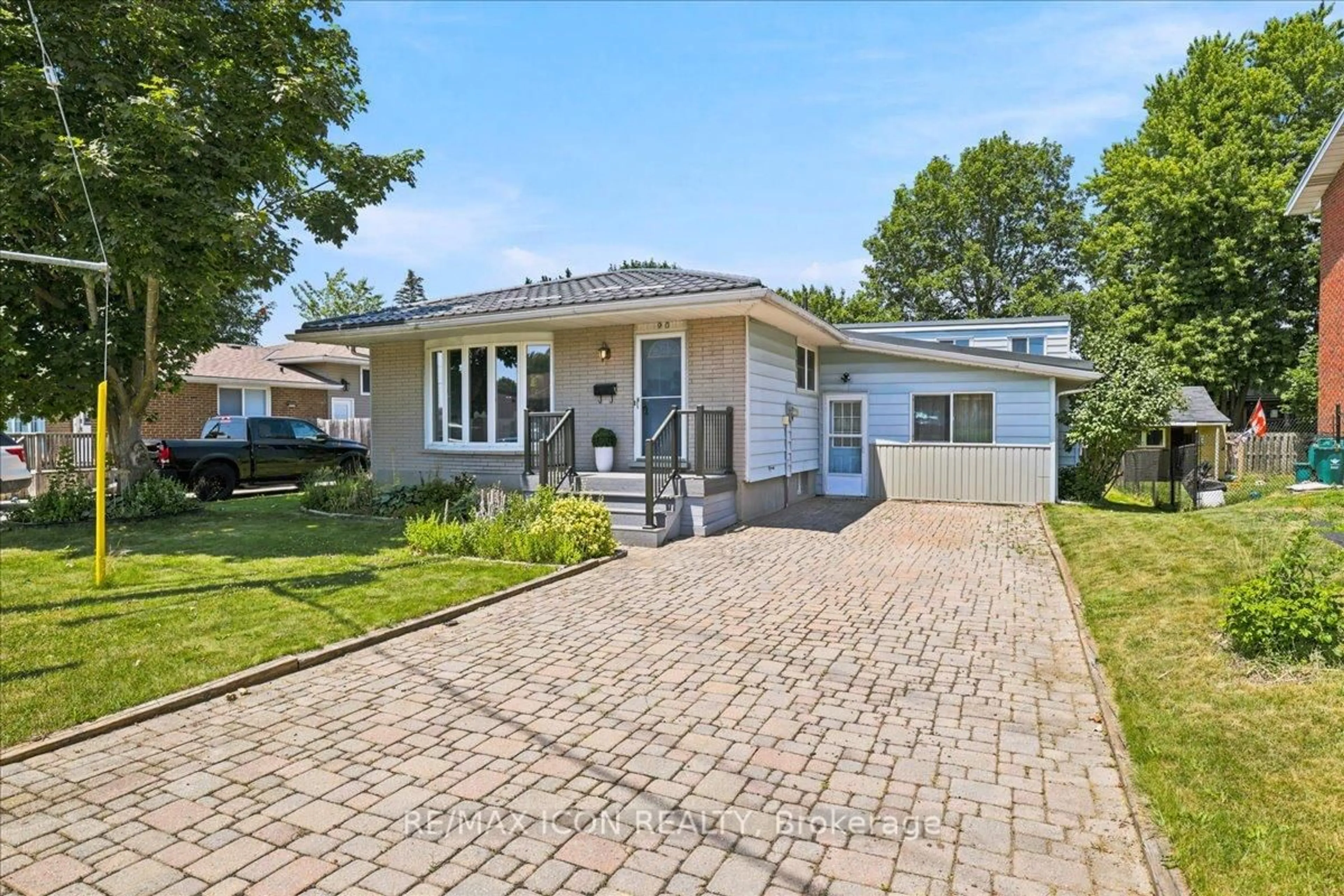 Unknown for 90 James St, Wilmot Ontario N3A 2B3