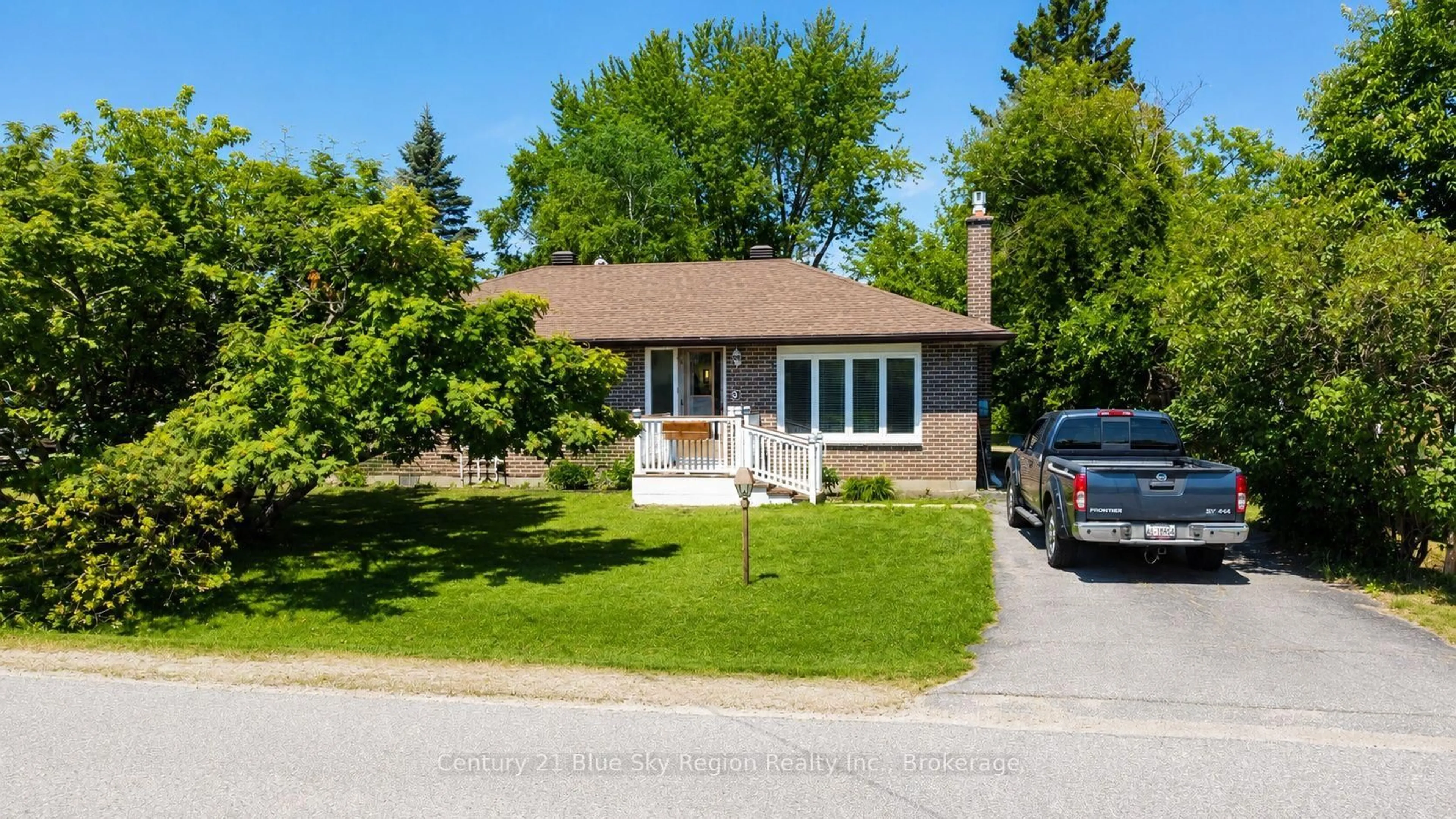 Home with brick exterior material, street for 3 Superior Cres, North Bay Ontario P1A 2V9
