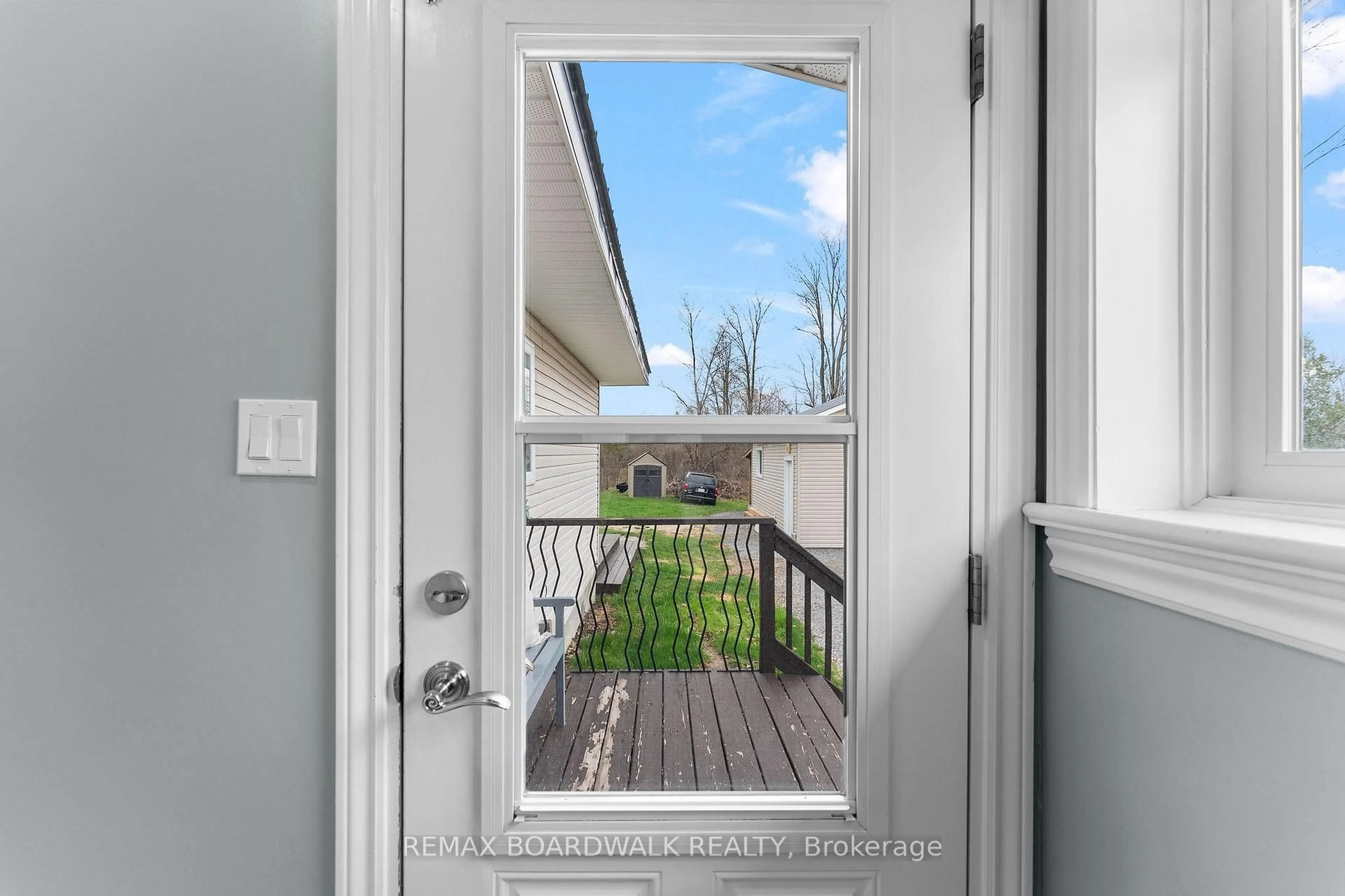 Indoor entryway for 640 Ramsay Concession 4a Concession, Carleton Place Ontario K7C 3P1