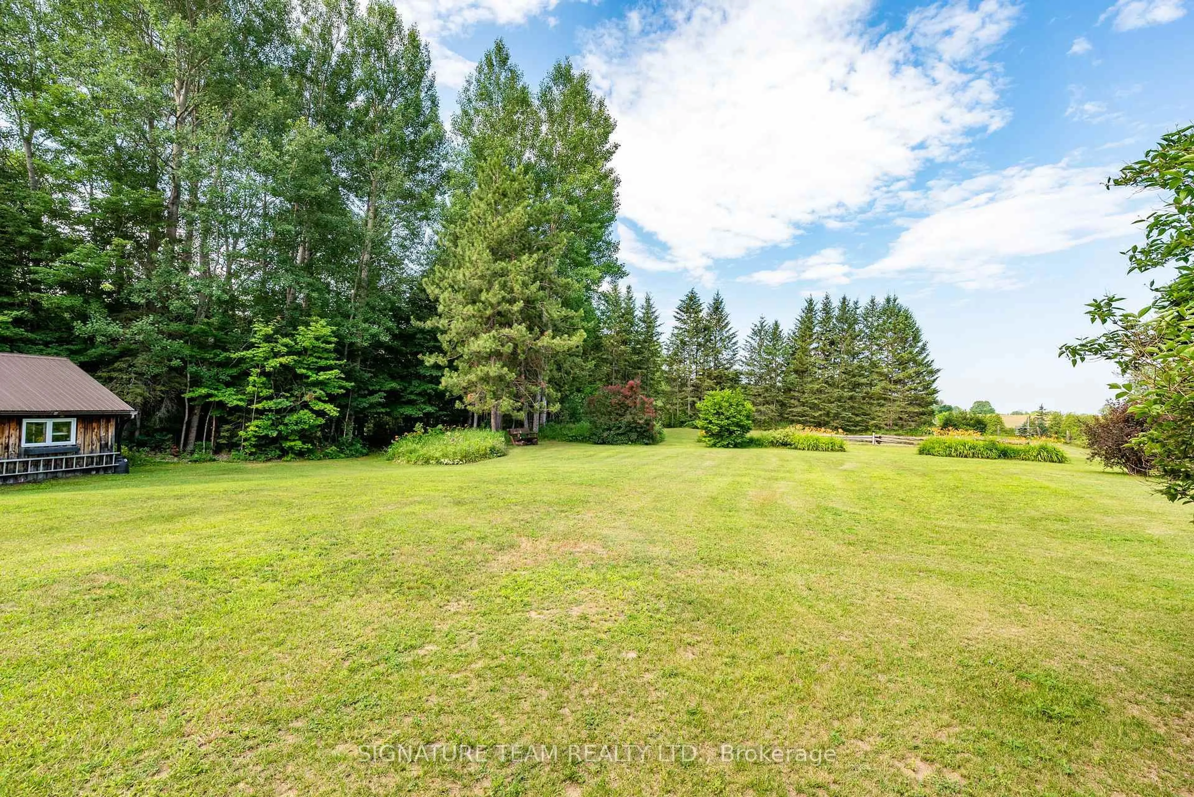 A pic from outside/outdoor area/front of a property/back of a property/a pic from drone, forest/trees view for 1331 Ruby Rd, Killaloe Ontario K0J 2A0