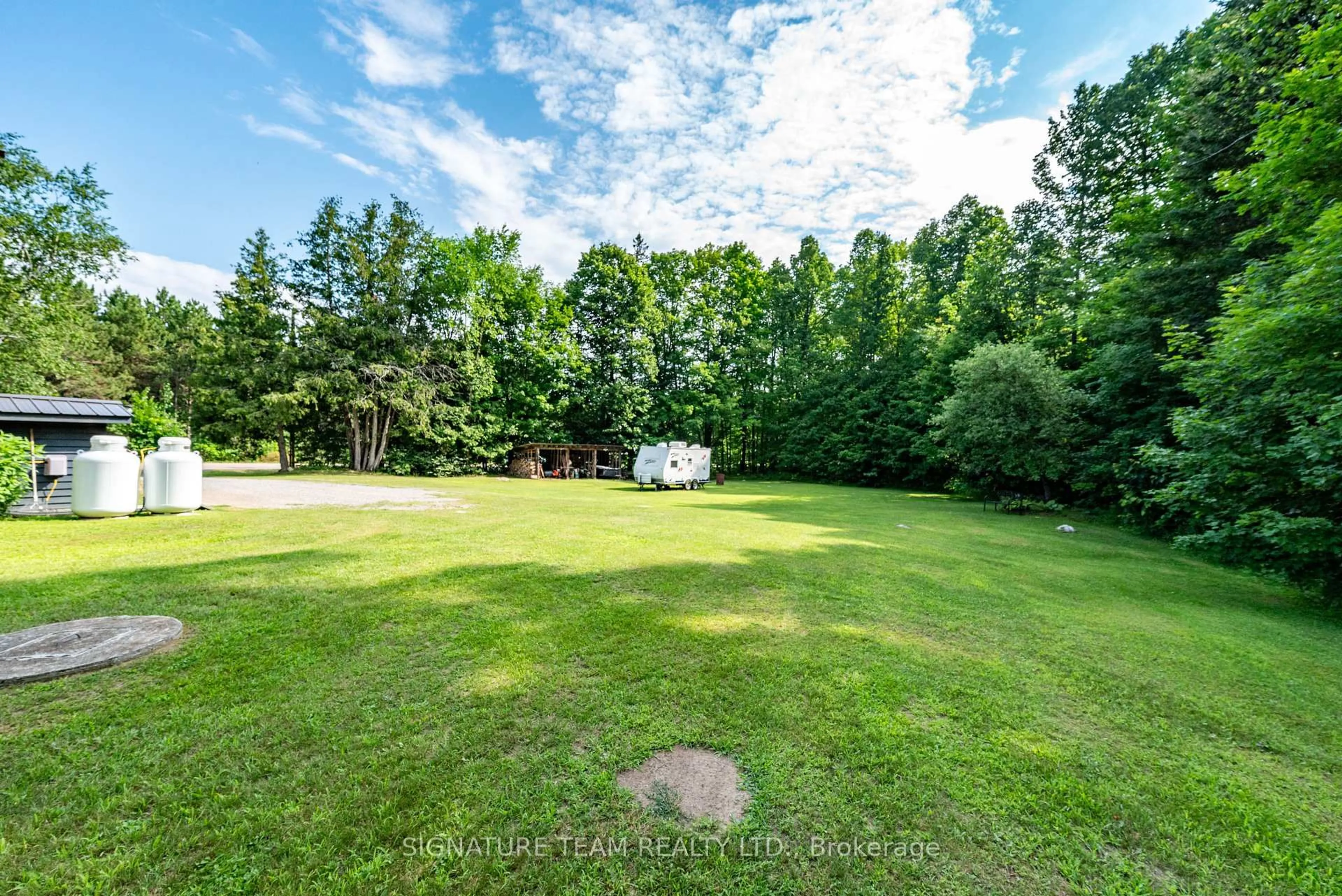 A pic from outside/outdoor area/front of a property/back of a property/a pic from drone, forest/trees view for 1331 Ruby Rd, Killaloe Ontario K0J 2A0