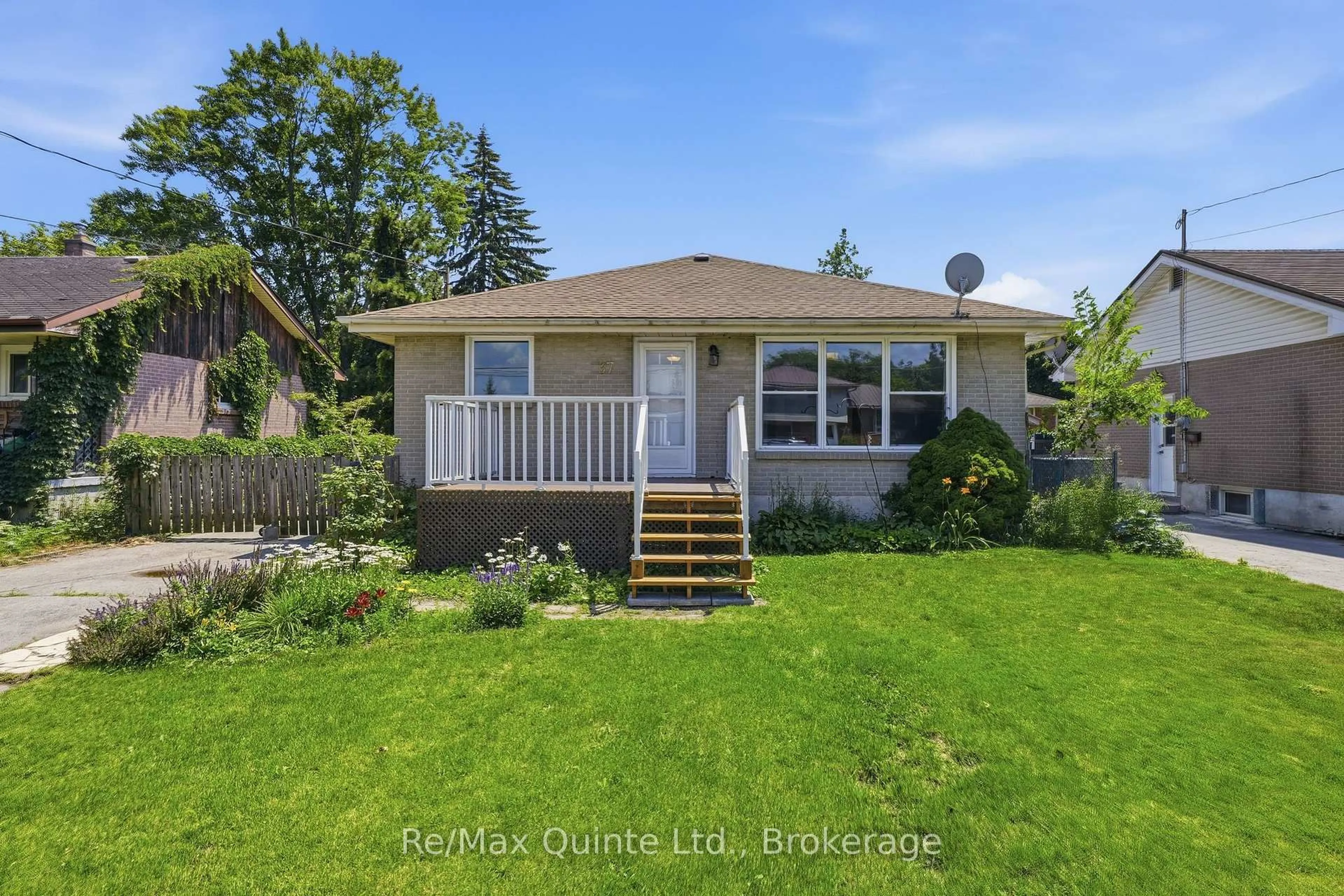 Unknown for 37 Northwood Cres, Belleville Ontario K8N 1X6