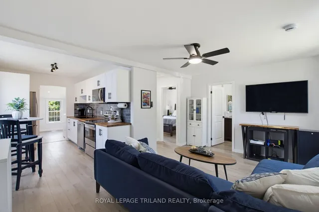 903 Trafalgar St, London East 5