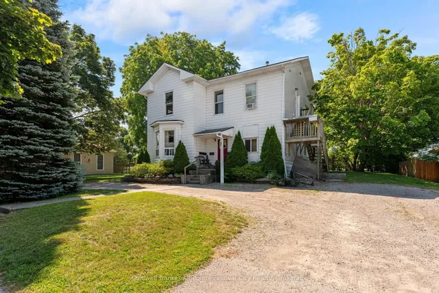 47 Elgin Ave, Goderich 2