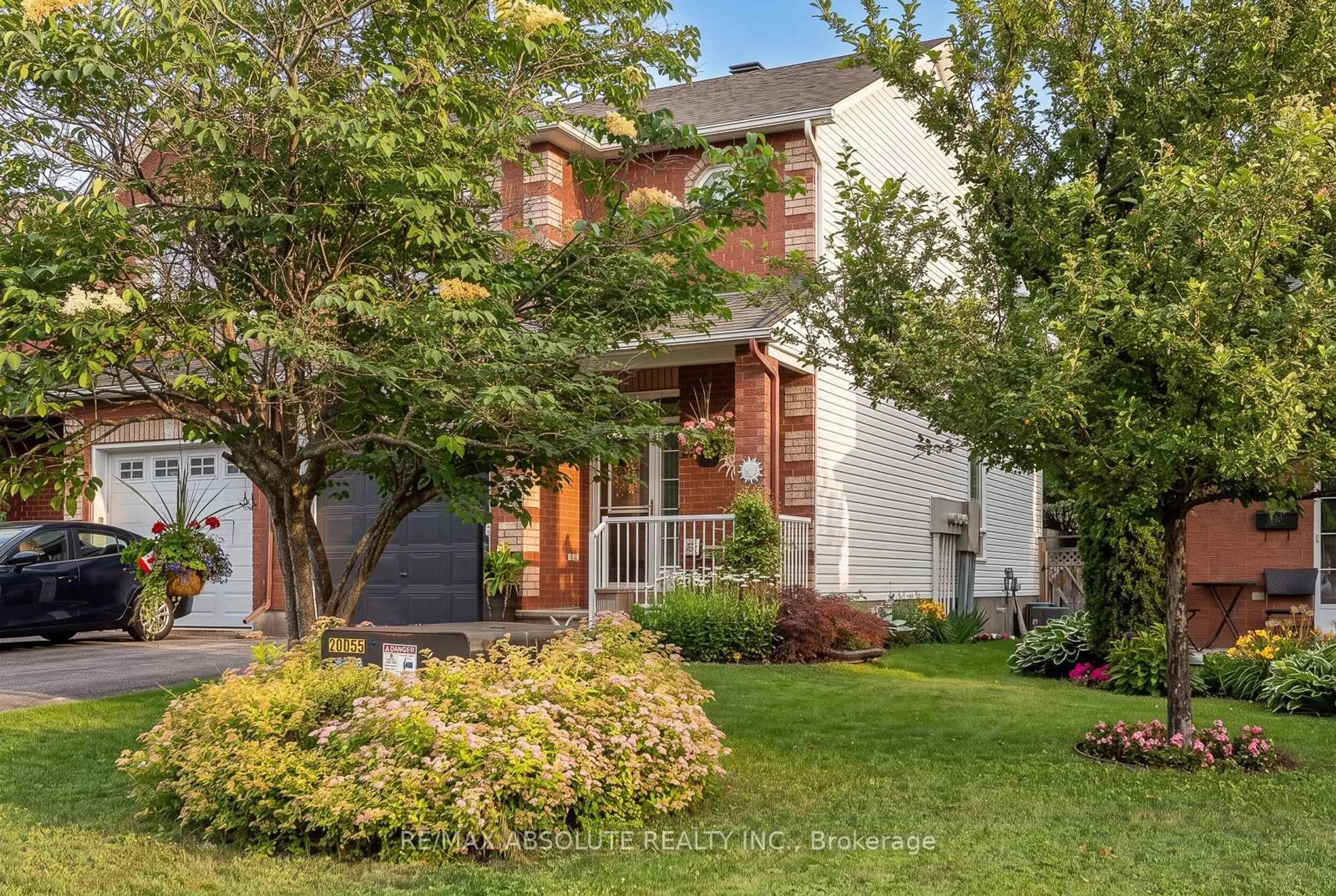 Home with brick exterior material, street for 36 Chantilly Gate, Stittsville Ontario K2S 2B1