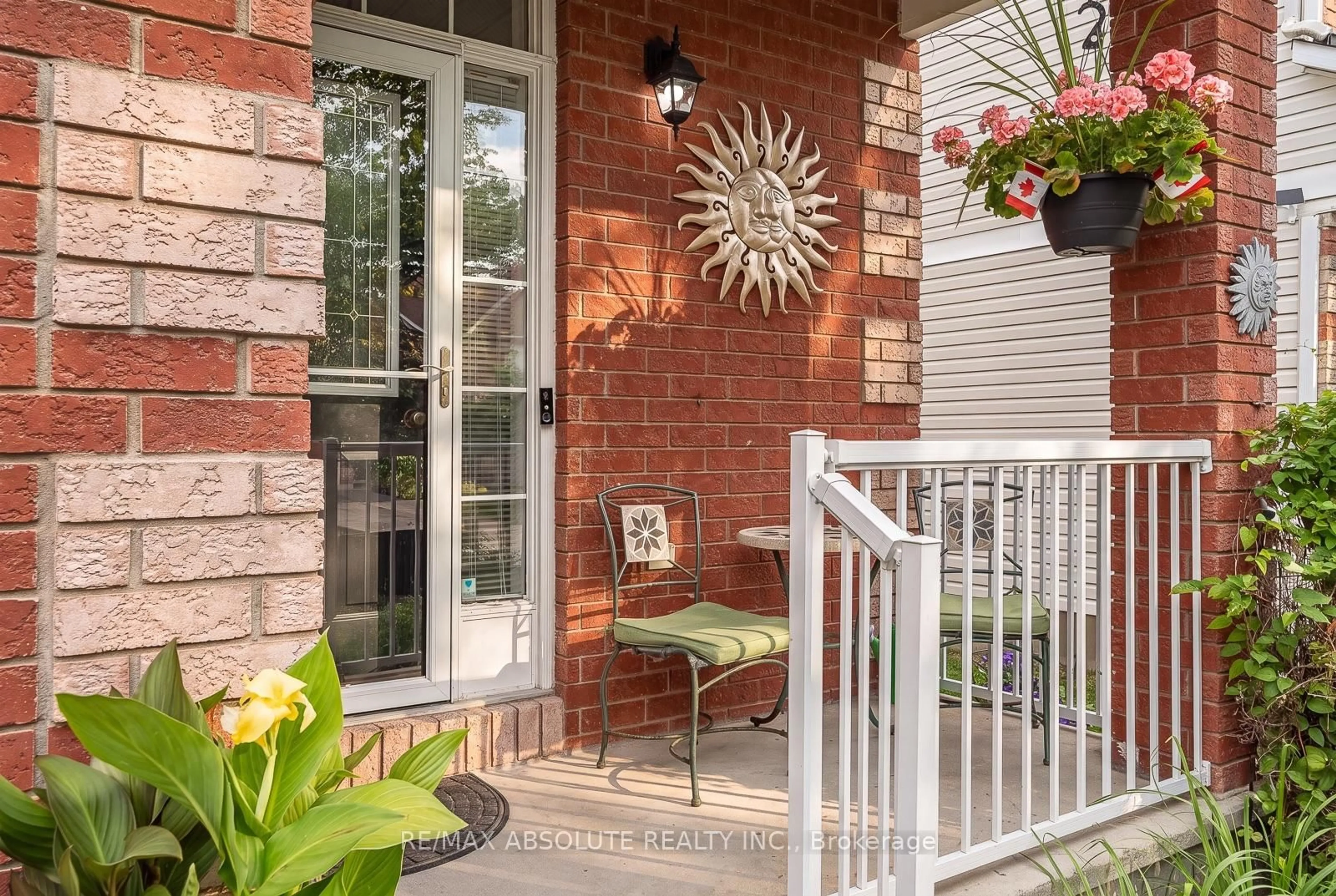 Unknown for 36 Chantilly Gate, Stittsville Ontario K2S 2B1