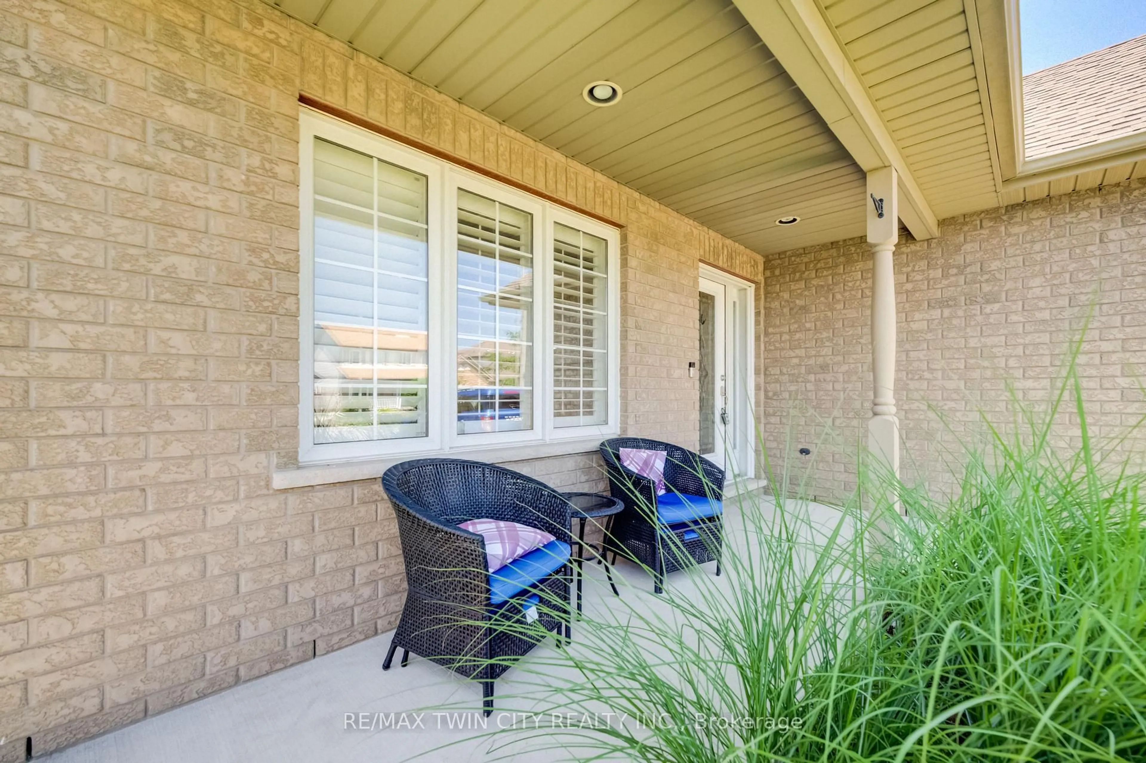 Patio, water/lake/river/ocean view for 18 Cherry Ave, West Lincoln Ontario L0R 2A0