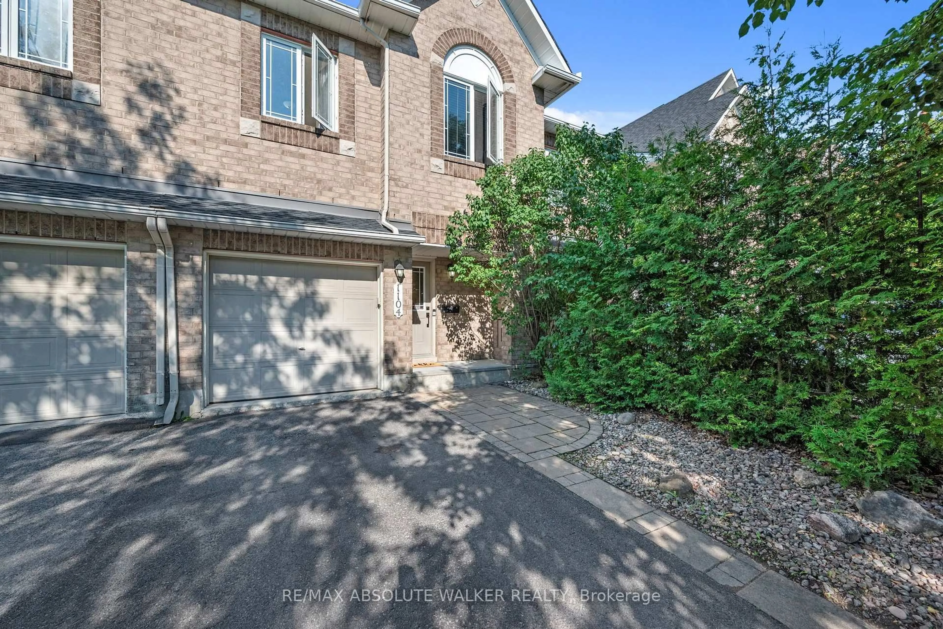 Home with brick exterior material, street for 1104 Candlewood St, Ottawa Ontario K4A 4Z9