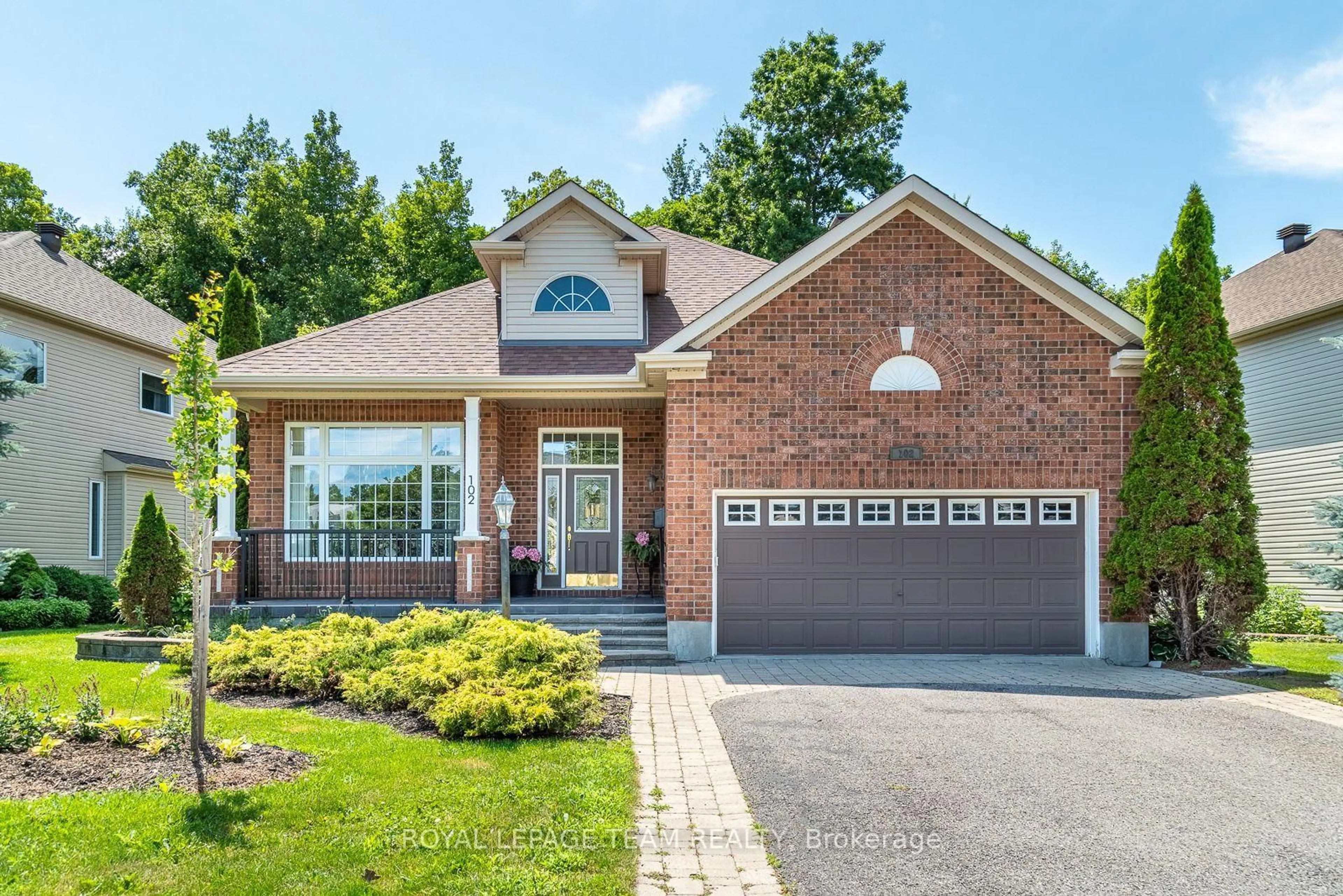 Home with brick exterior material, street for 102 Golflinks Dr, Ottawa Ontario K2J 5L3