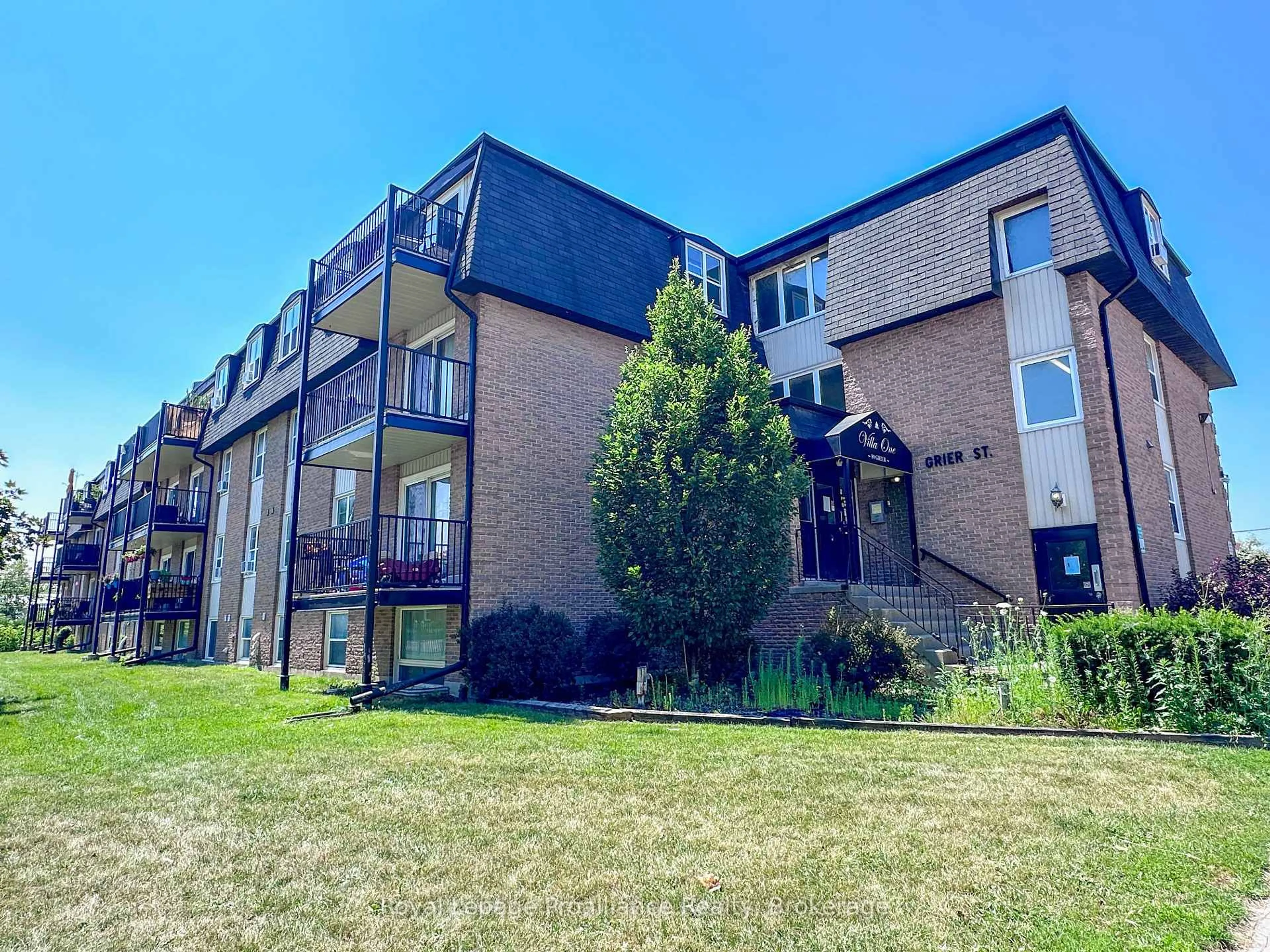 A pic from outside/outdoor area/front of a property/back of a property/a pic from drone, unknown for 80 Grier St #107, Belleville Ontario K8P 3A3