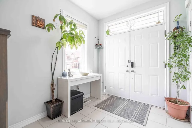 3 NARBONNE Cres, Hamilton 5